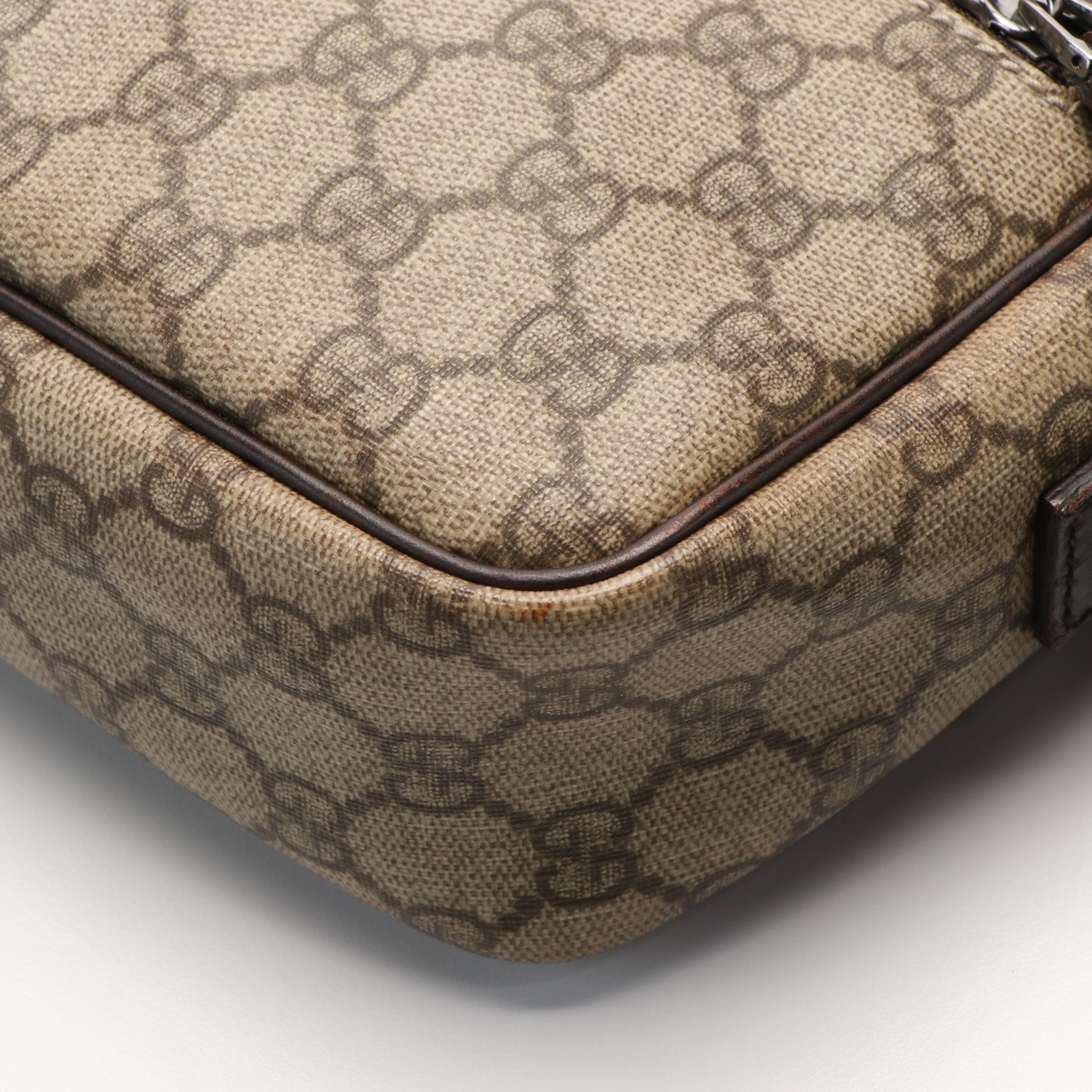 Gucci GG Supreme Monogram Camera Bag