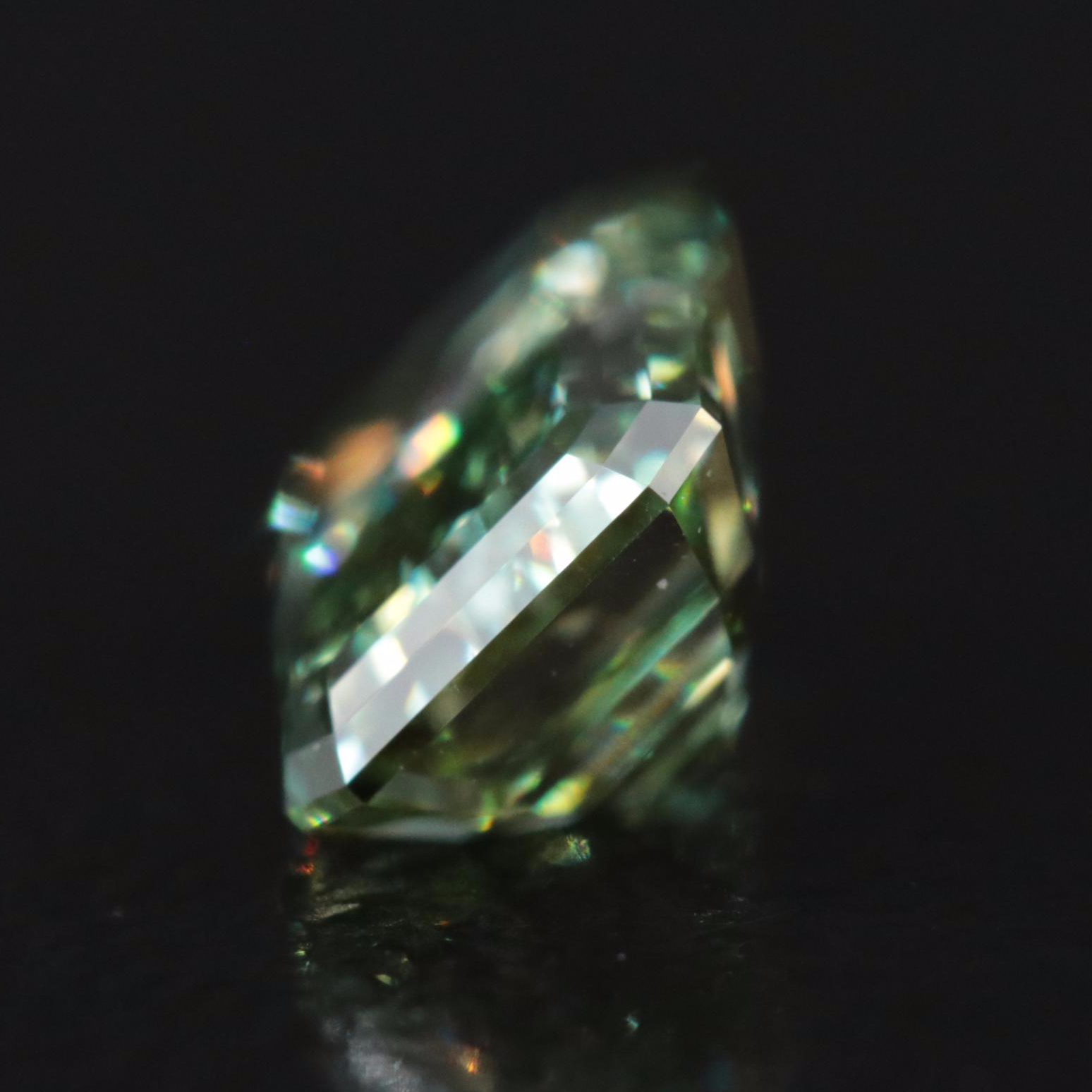 Loose 1.11 CT Lab Grown Fancy Green Diamond