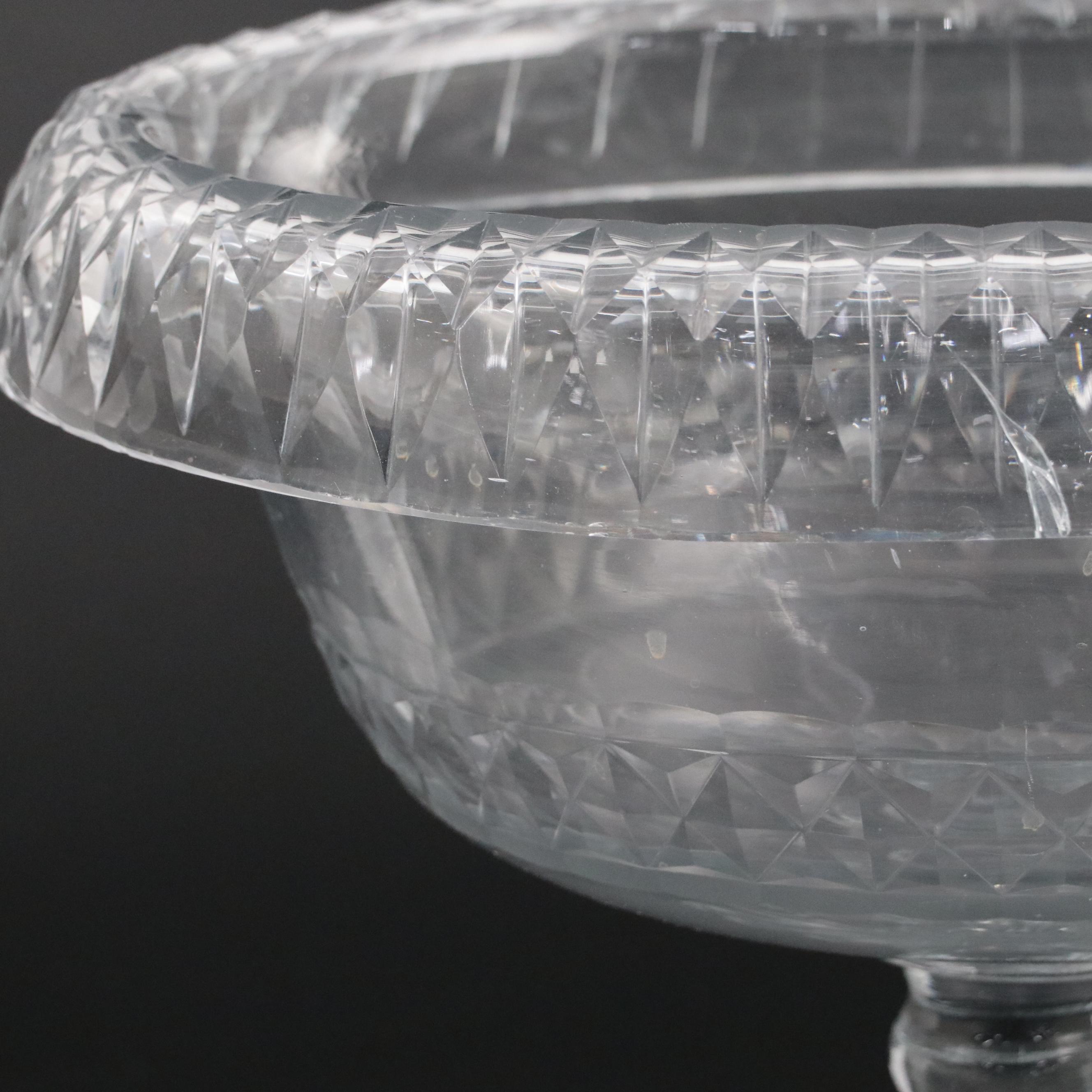 Georgian Irish Cut Glass Navette Shape Foldover Bowl, circa 1800