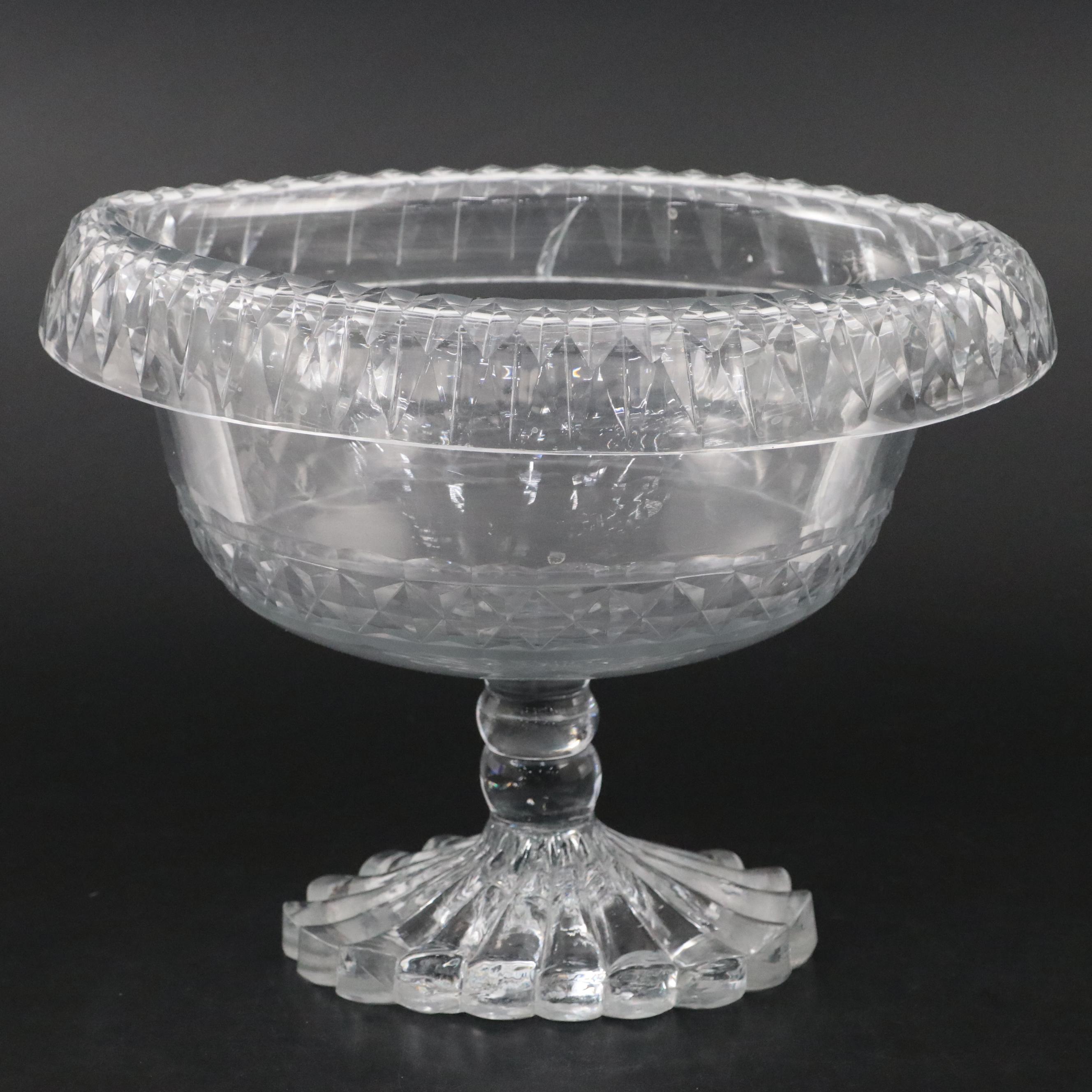Georgian Irish Cut Glass Navette Shape Foldover Bowl, circa 1800