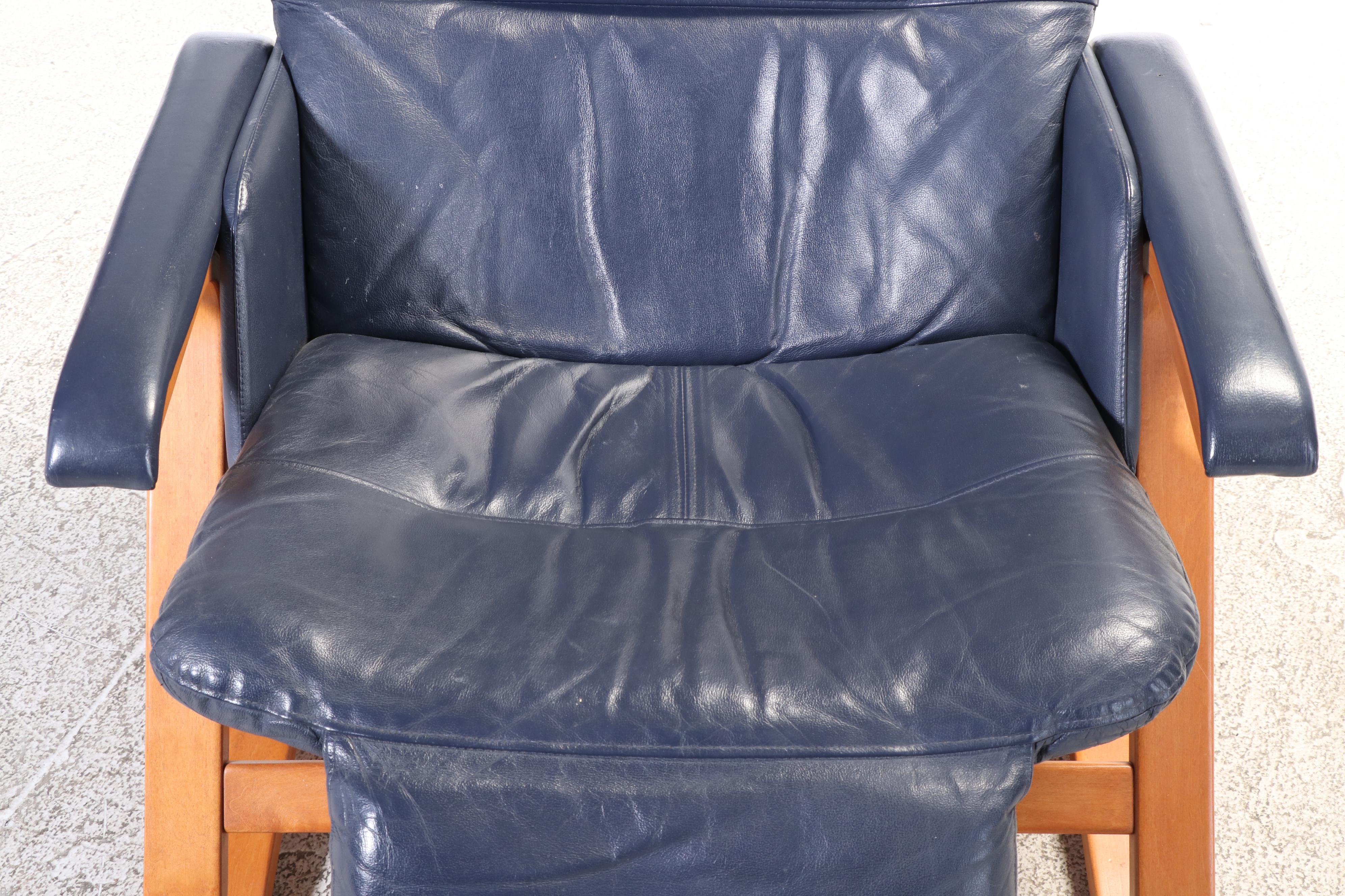 NEPSCO "Backsaver" Modernist Bentwood and Leather Contoured Lounge Chair