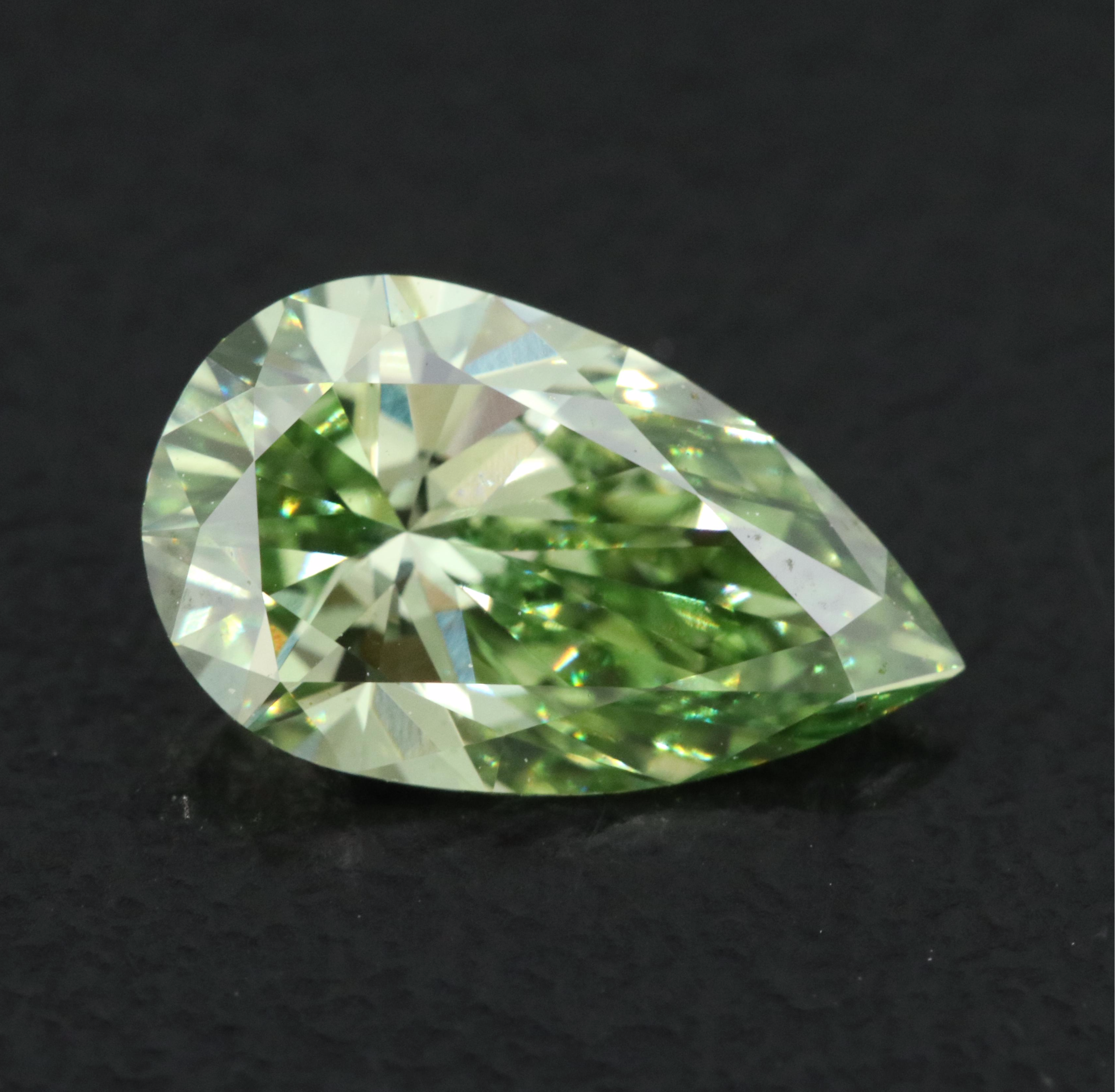 Loose 1.21 CT Lab Grown Fancy Yellowish Green Diamond