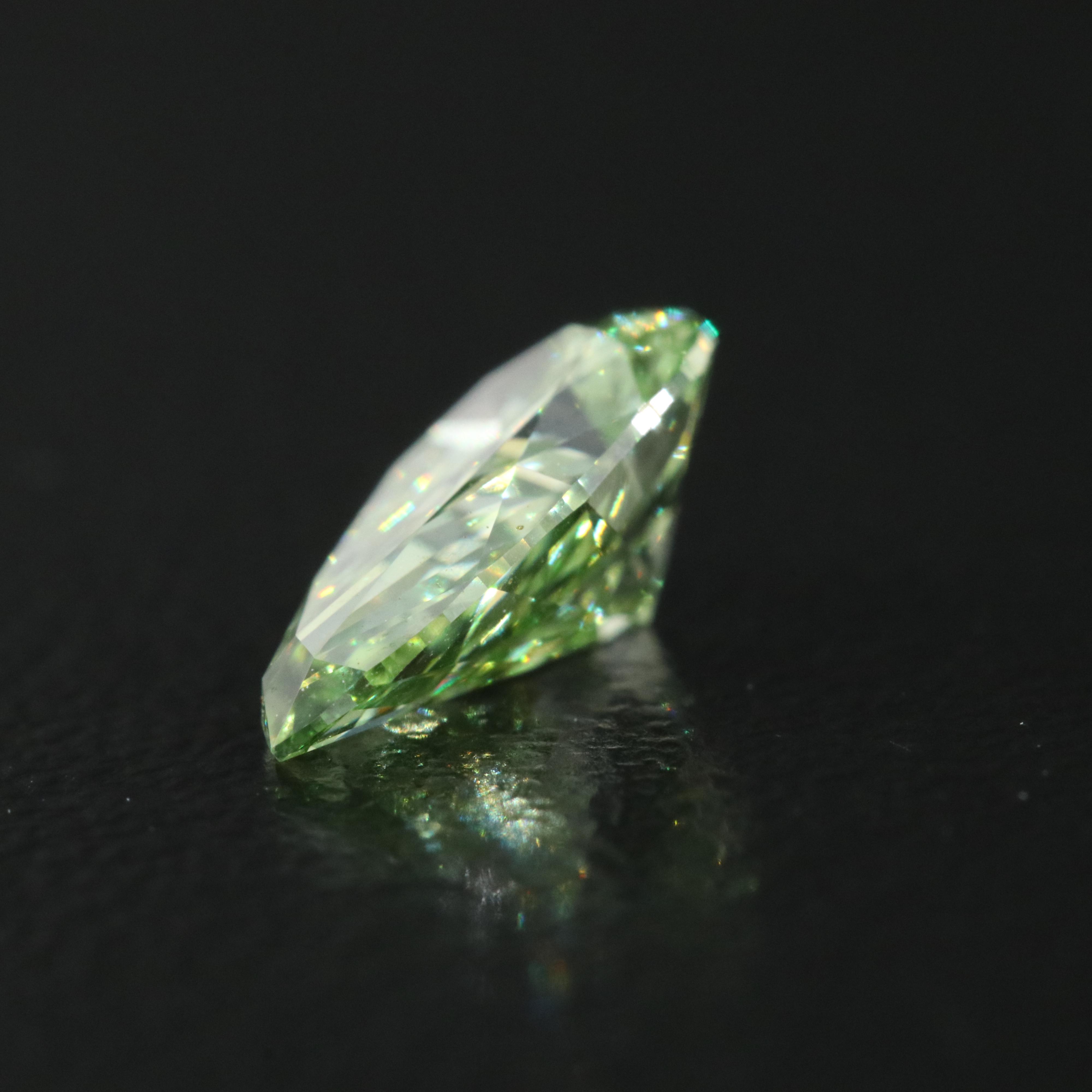 Loose 1.21 CT Lab Grown Fancy Yellowish Green Diamond