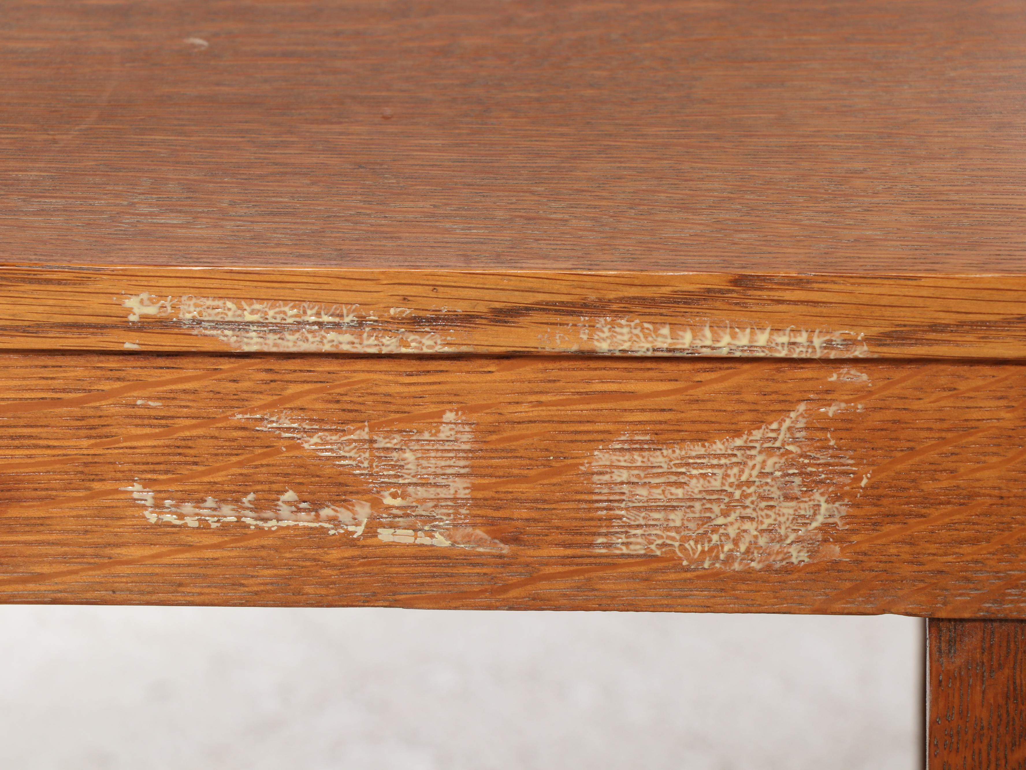Arts and Crafts Quartersawn Oak Library Table, Early 20th Century