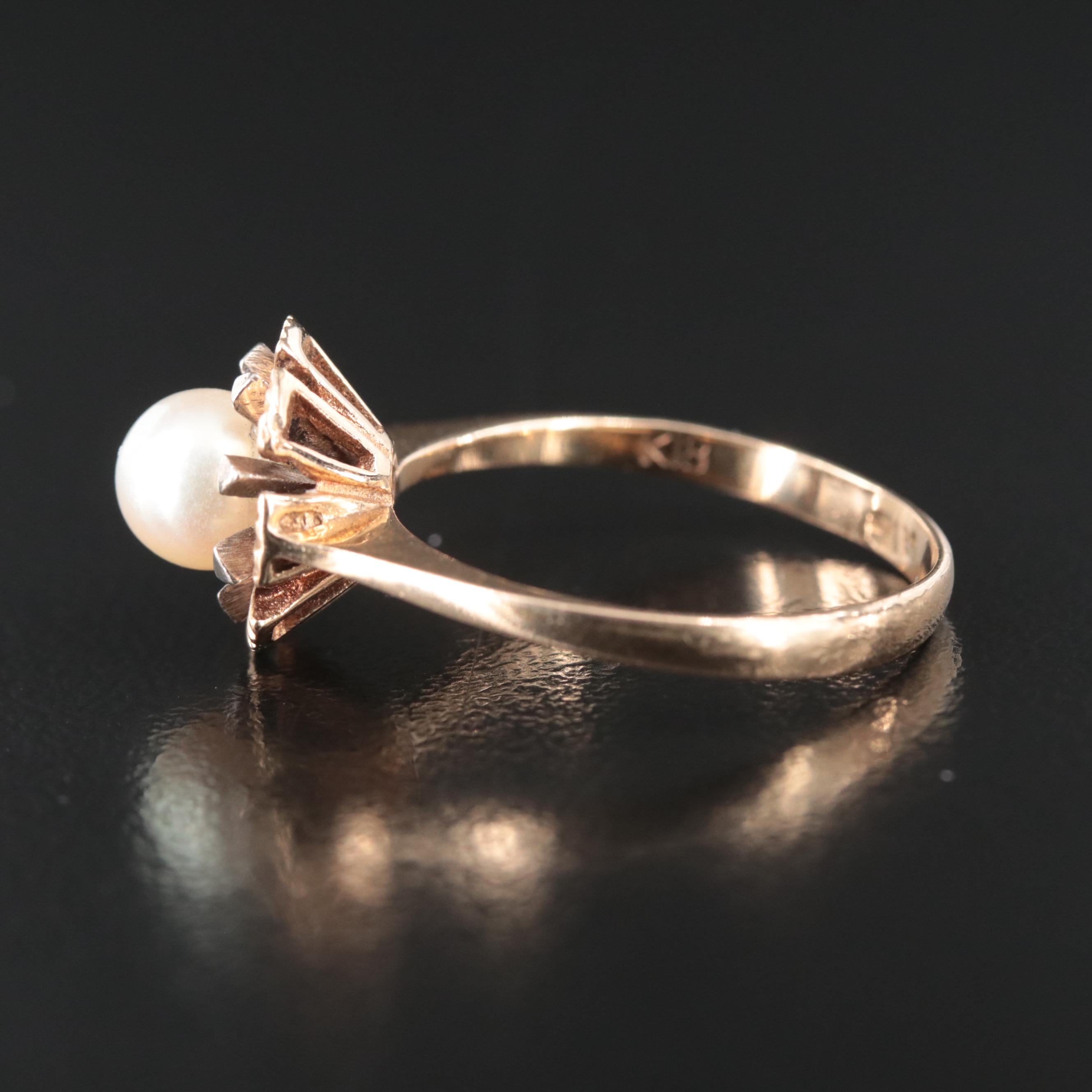 Vintage 18K Pearl Flower Ring