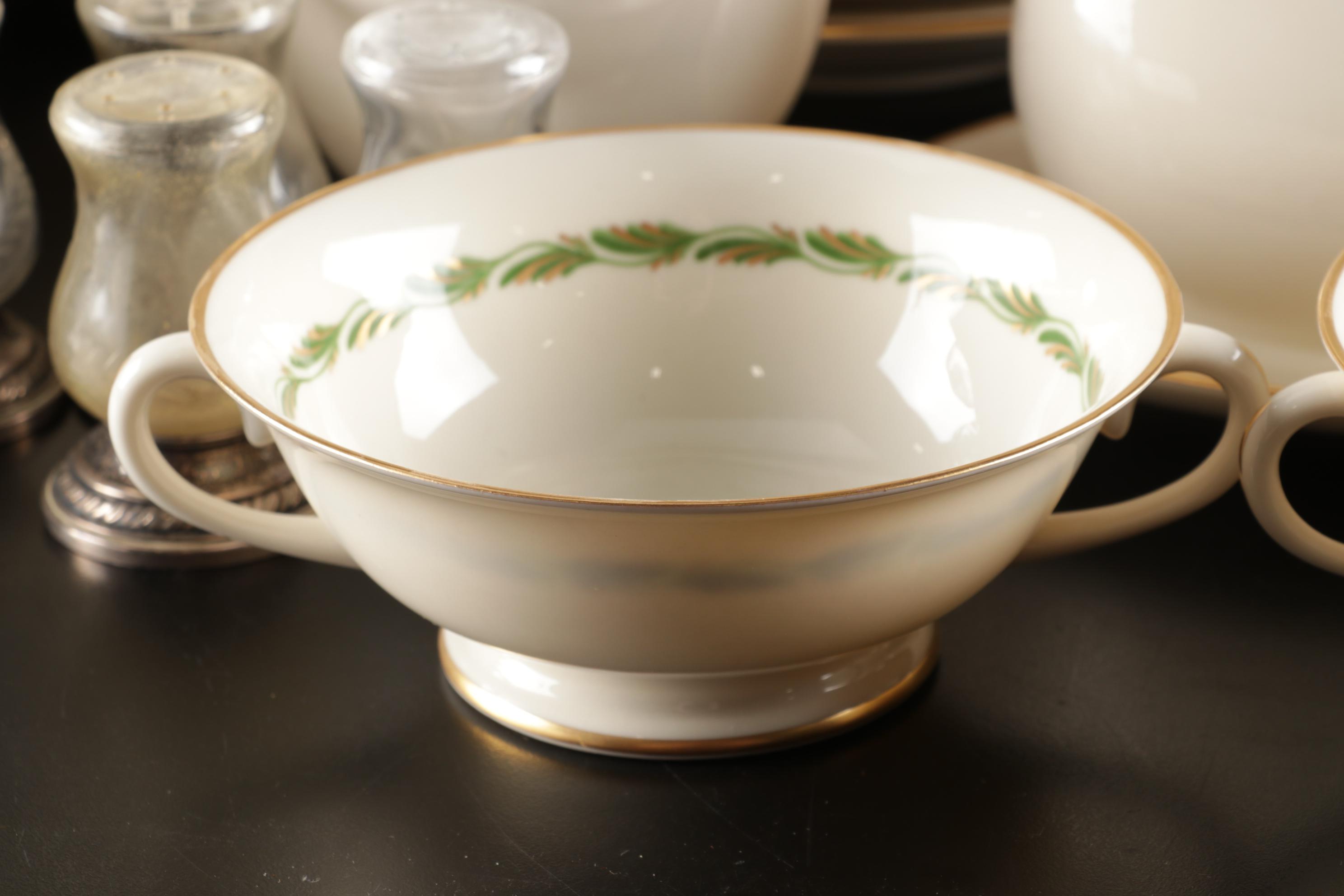 Franciscan "Arcadia Green" Dinnerware With Multiple Serving Pieces, 1942-1962