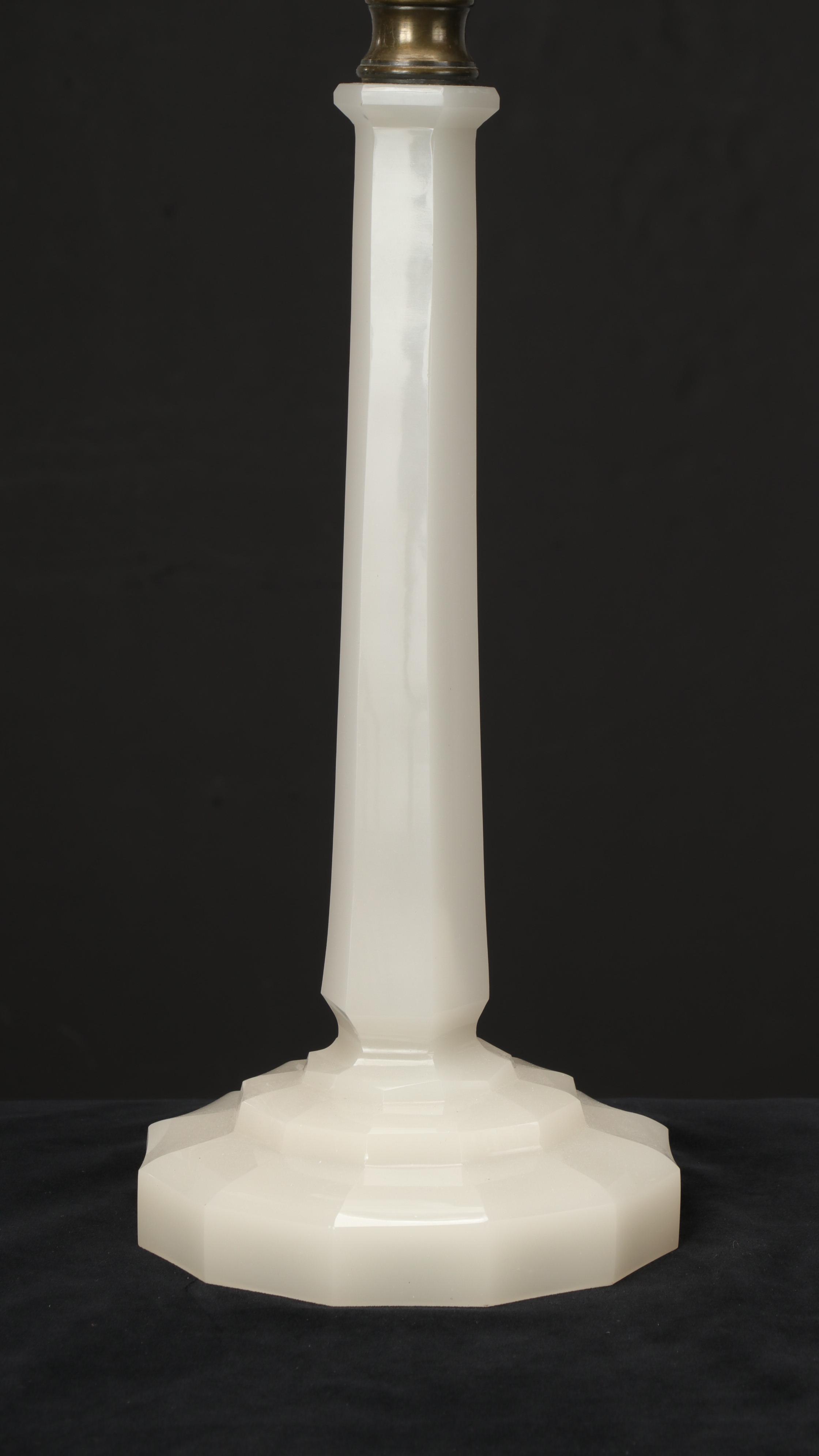 James Hinks & Son No. 2 Oil Buffet Lamp With Opaline Base, Adapted Mid-20th C