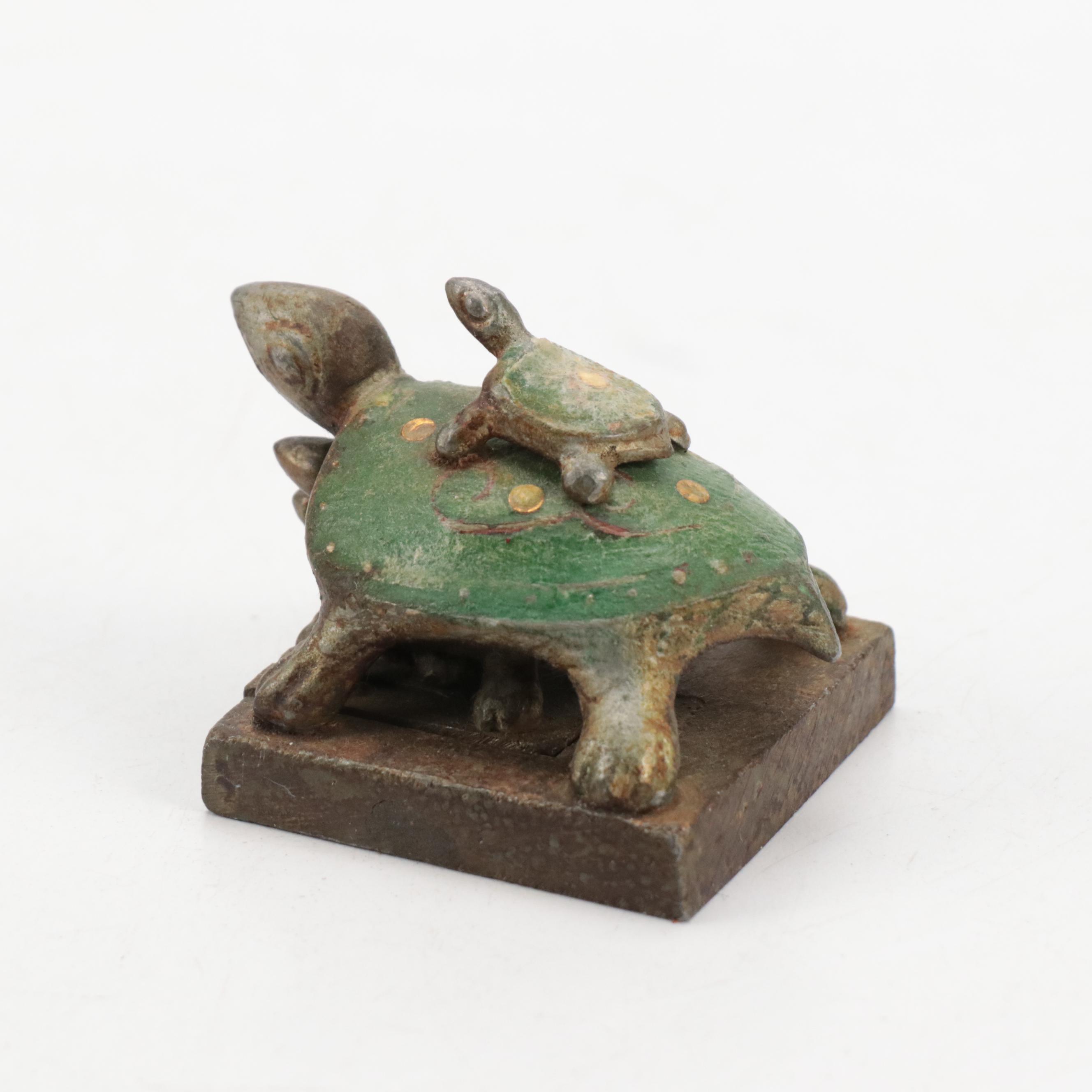 Chinese Patinated Nesting Turtle Seals