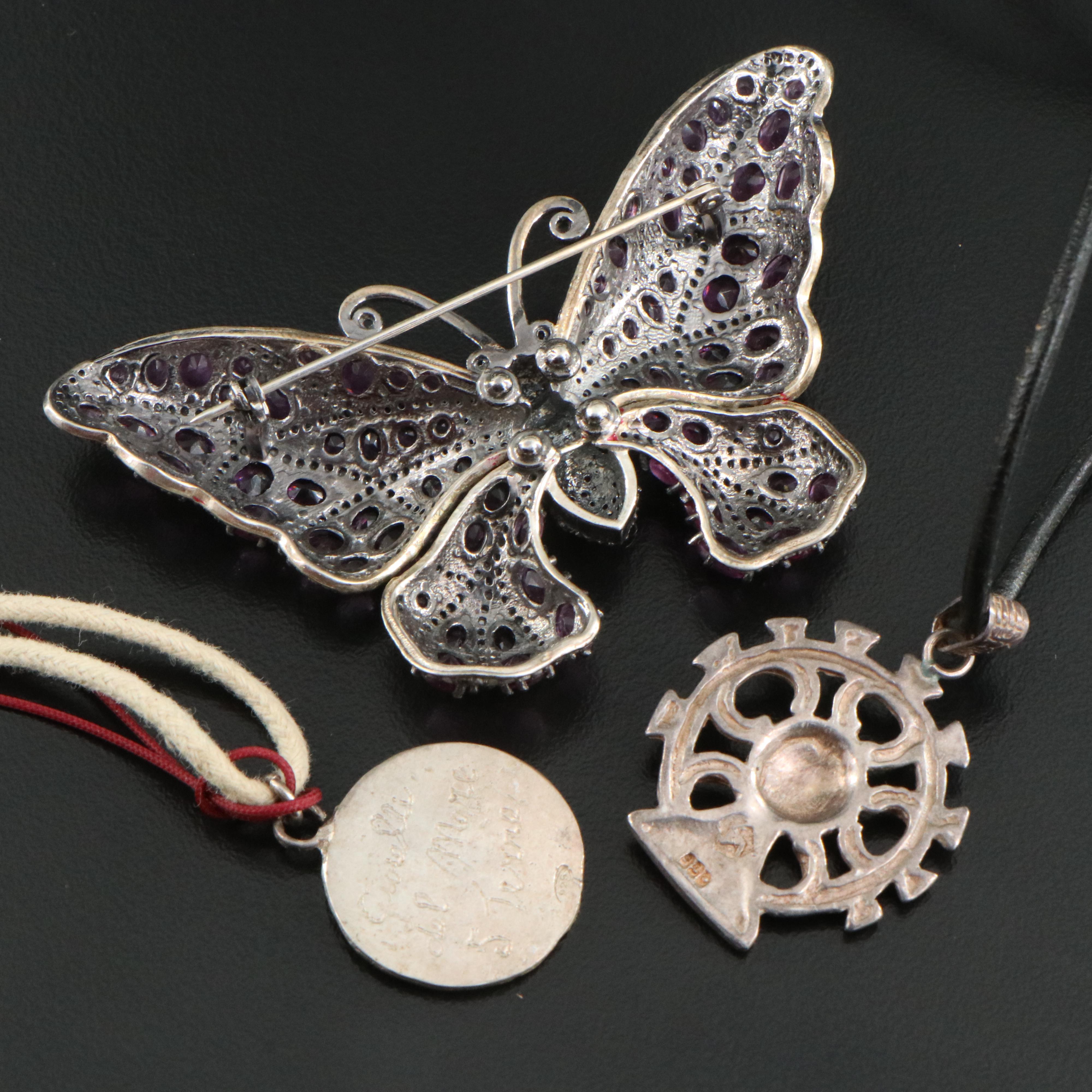 Art Glass and Black Onyx with 14K Bead Necklaces Featured in Jewelry Collection