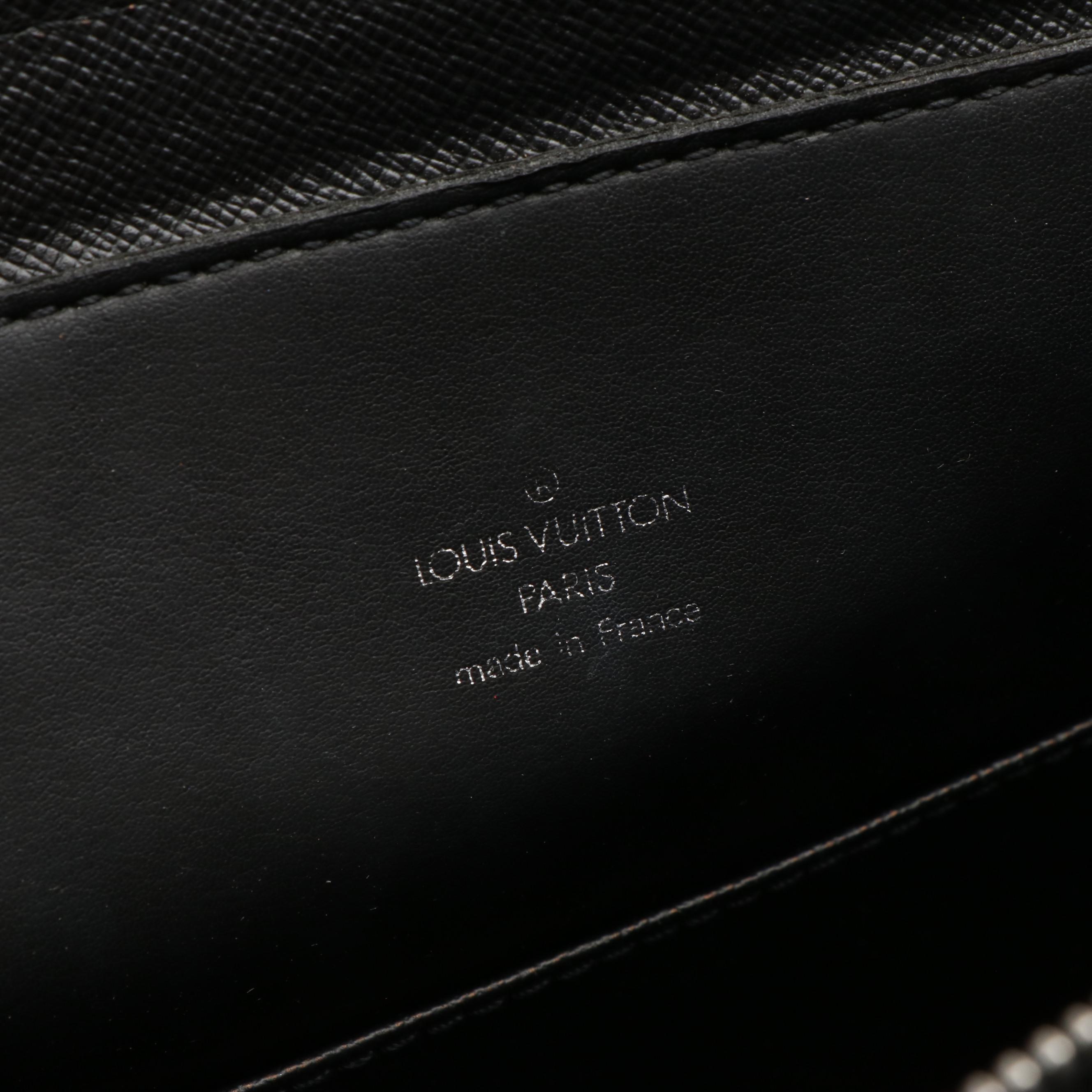 Louis Vuitton Porte Documents Voyage Black Taiga Leather Business Bag