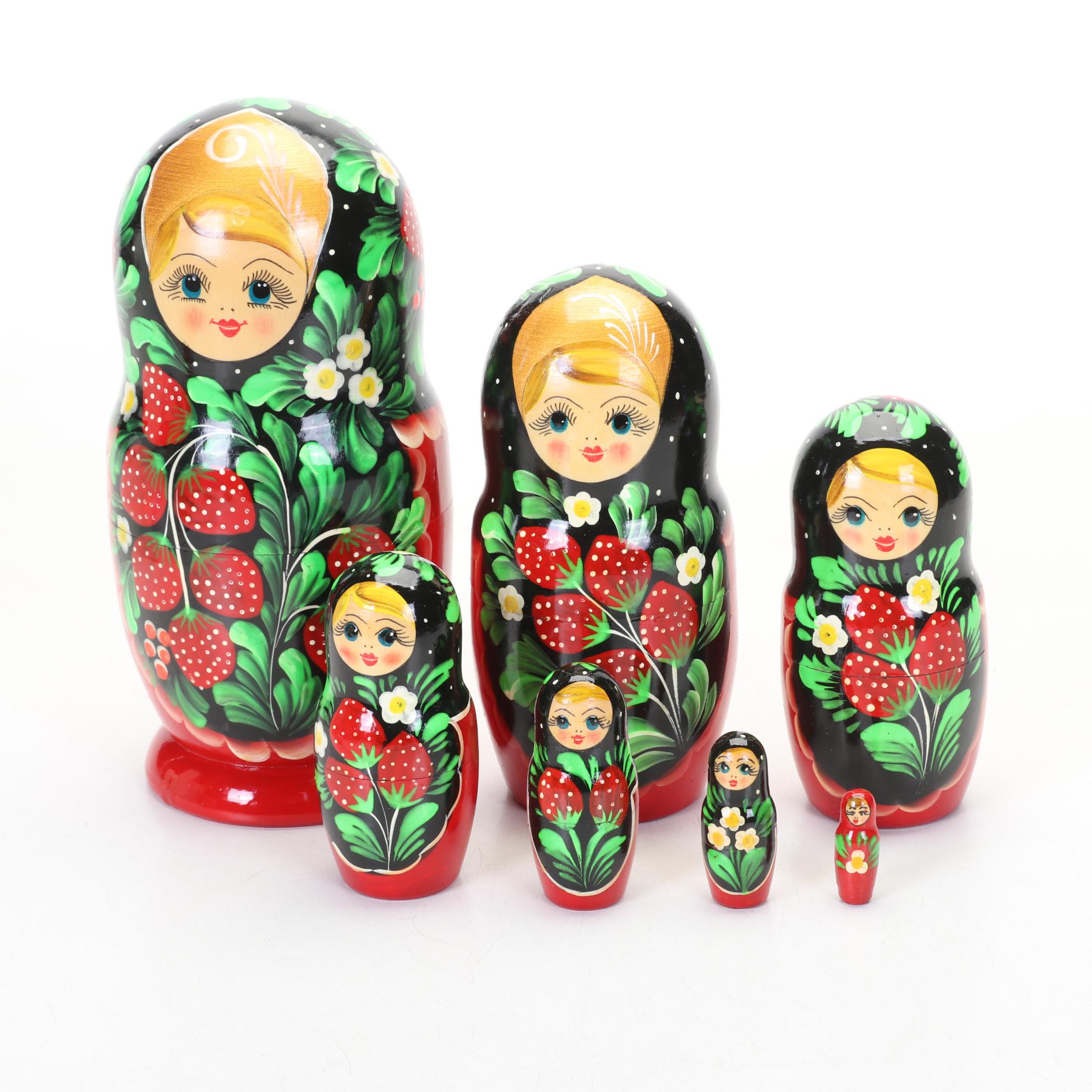 Madame Alexander Dolls And Matryoshkas With Russian Musical Roly-Poly Toy