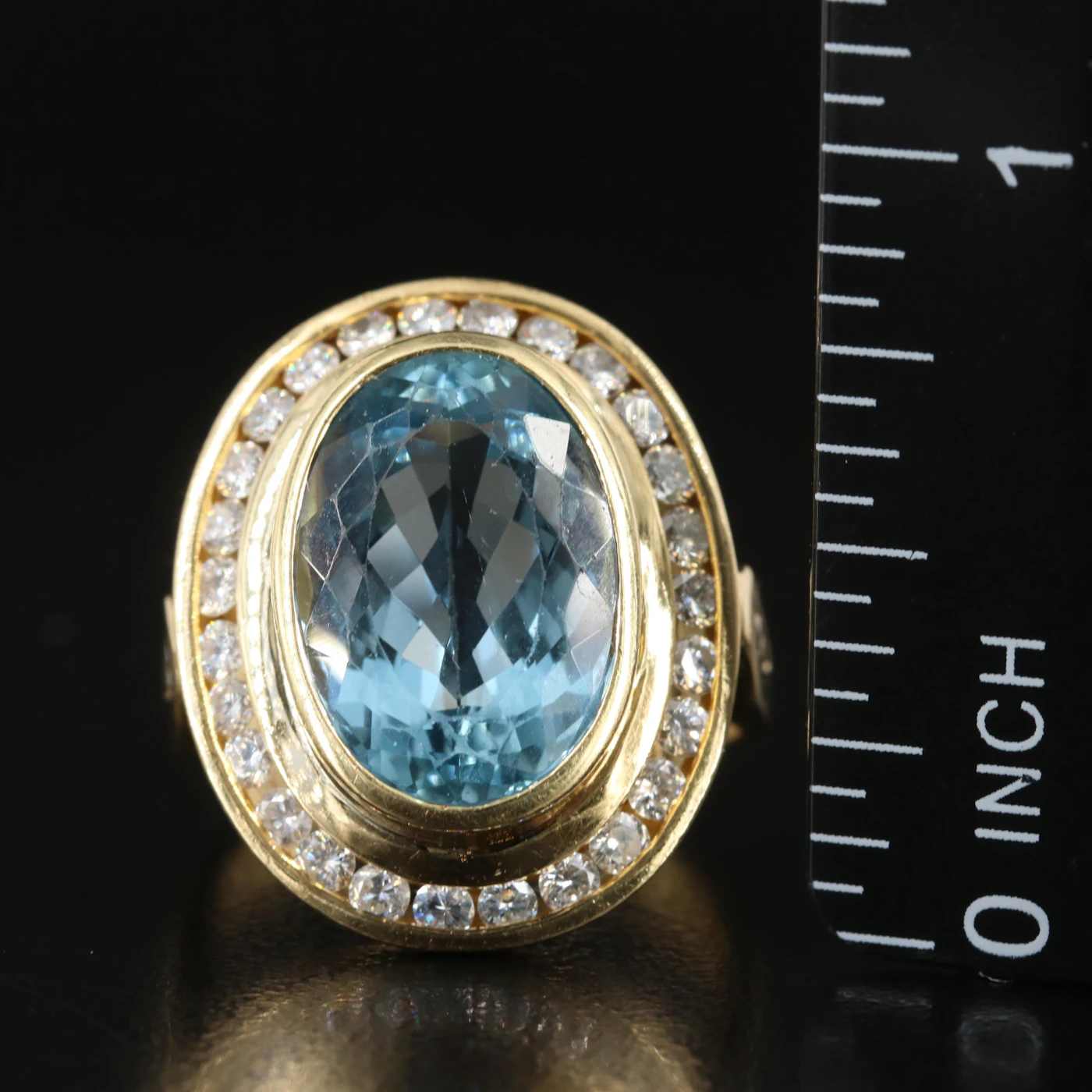 H. Stern 18K 5.99 CT Aquamarine and Diamond Halo Ring | Everything But ...