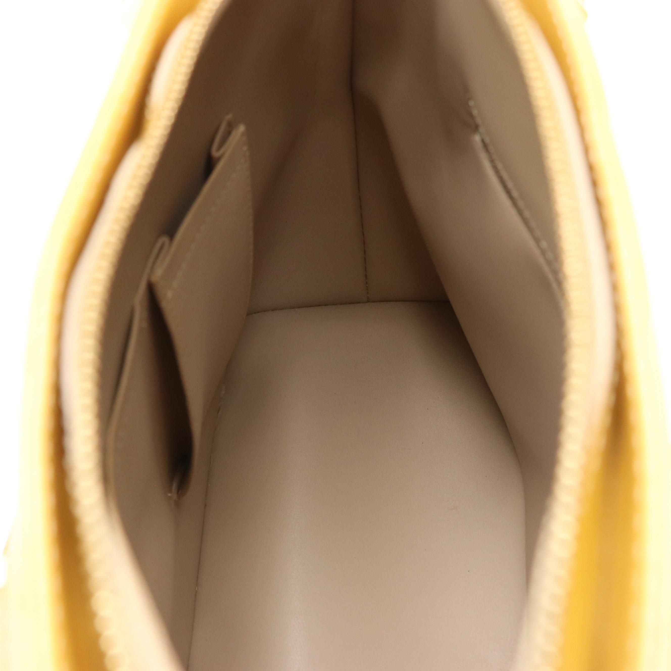 Louis Vuitton Houston Bag in Monogram Vernis