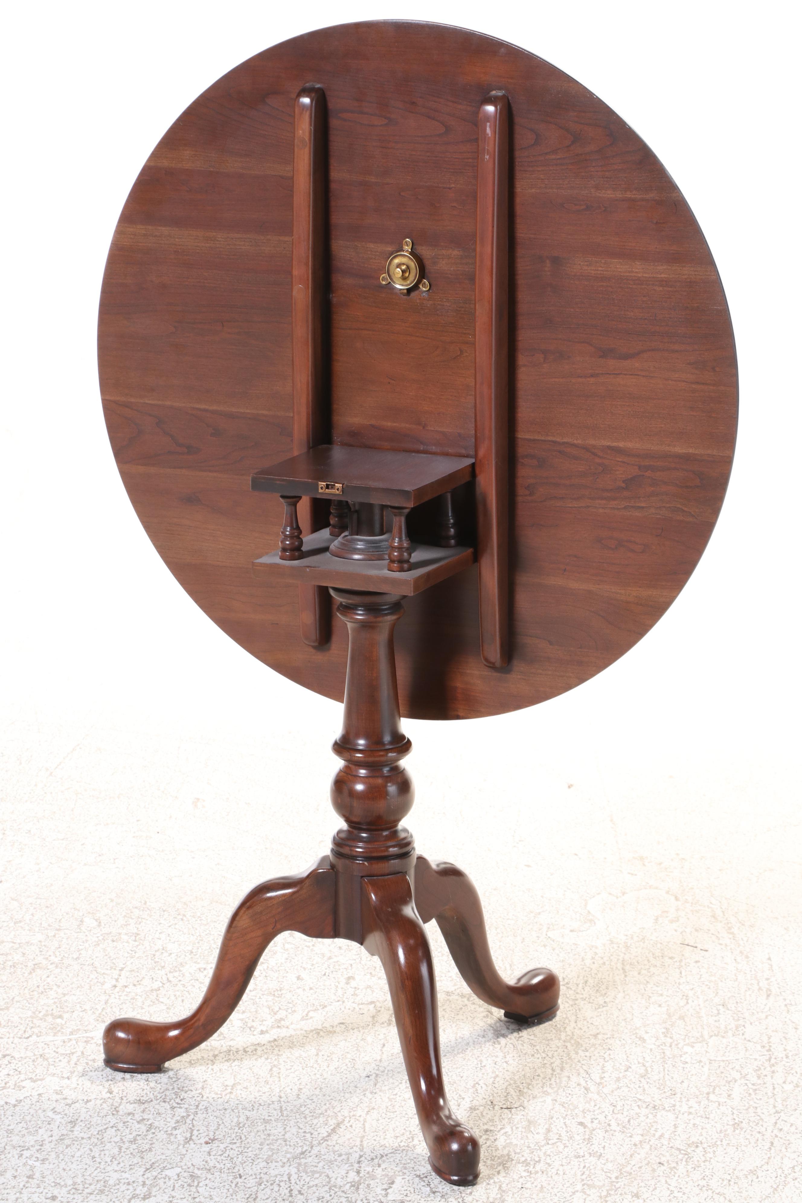 Ethan Allen Queen Anne Style Cherrywood Birdcage-Action Tea Table