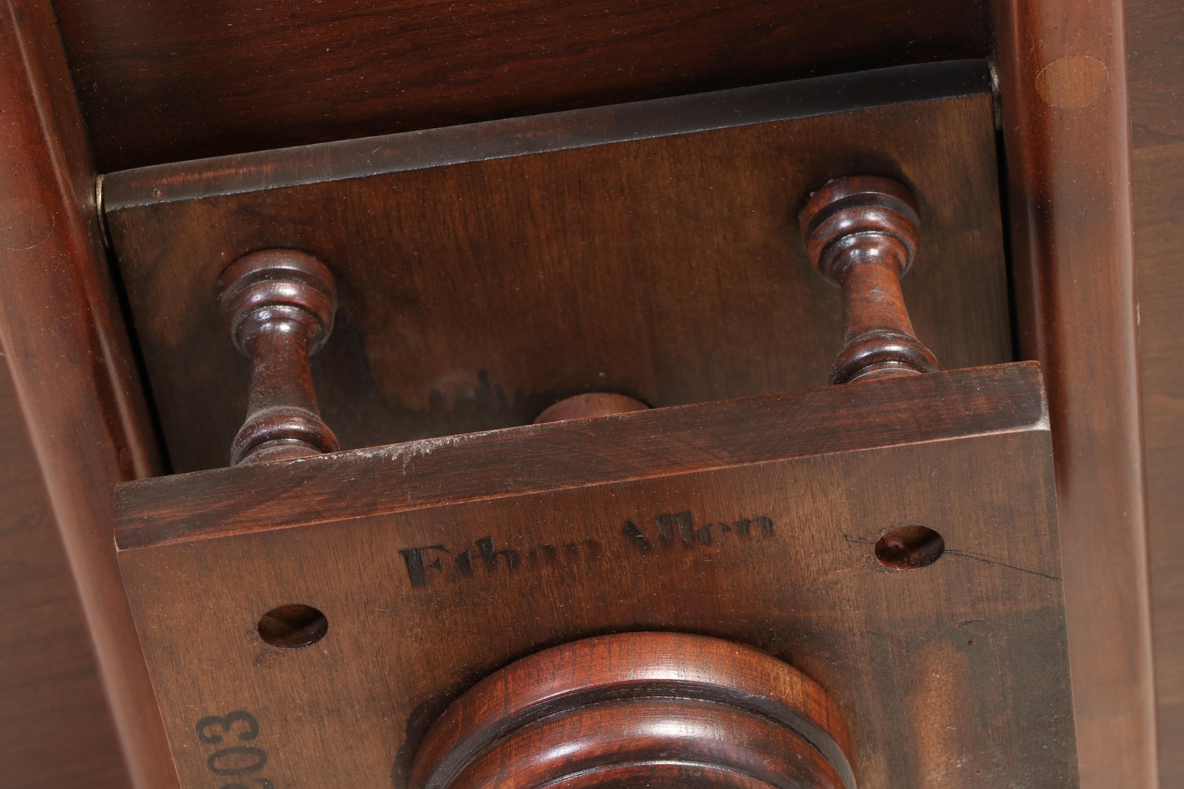 Ethan Allen Queen Anne Style Cherrywood Birdcage-Action Tea Table