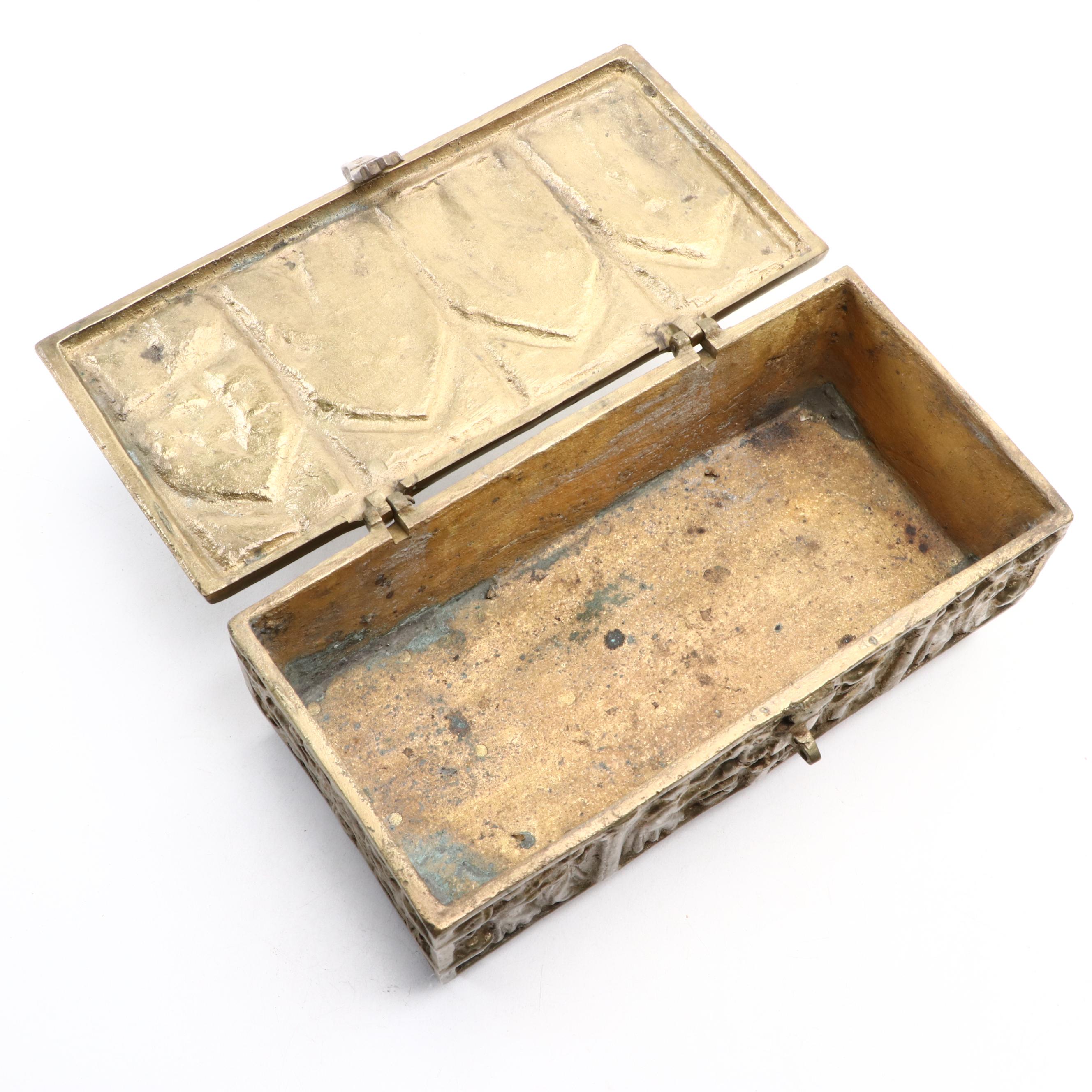Grand Tour Gilt Cast Metal Gothic Style Relic Casket Box, 20th Century