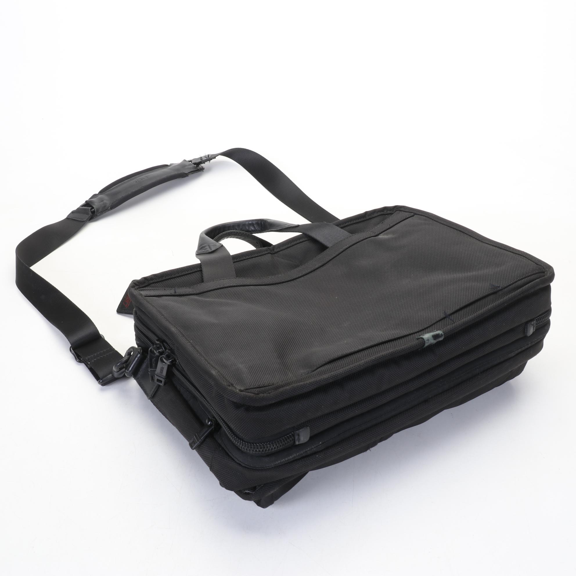 Tumi Checkpoint Friendly T-Pass Soft Side Work Bag In Black