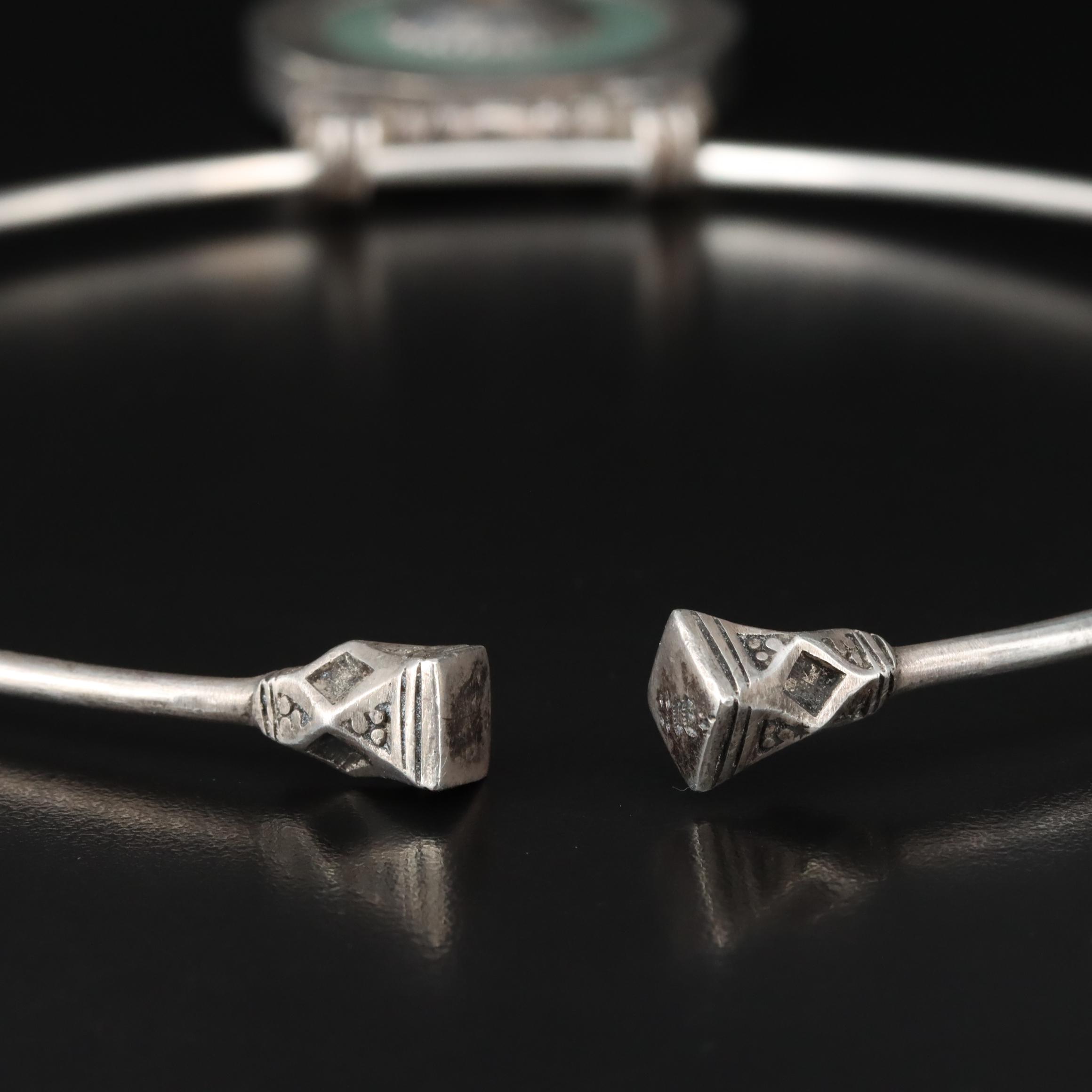 African Tuareg Fine Silver Torque Necklace with 900 Silver Quartzite Pendant