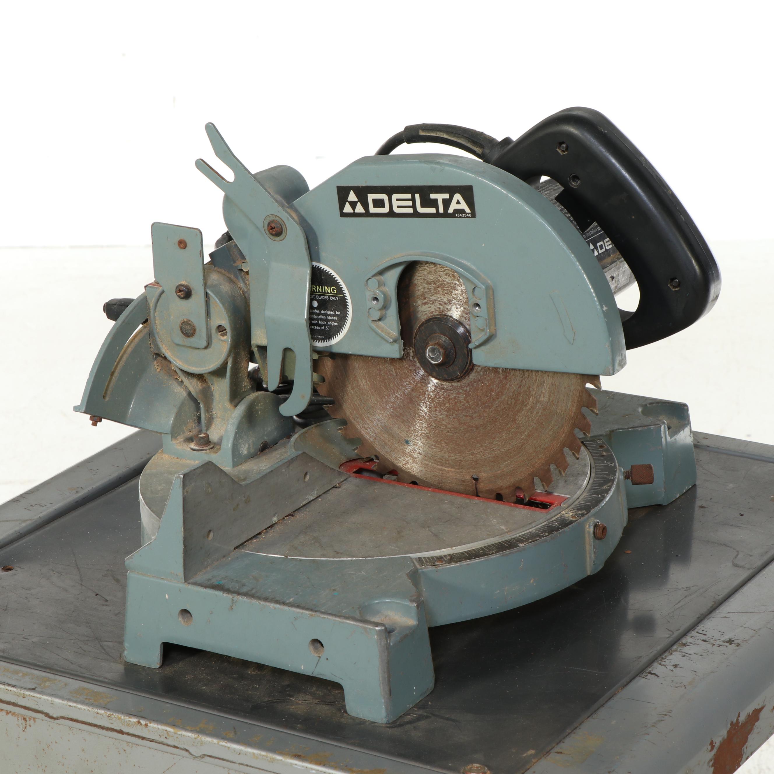 Delta Miter Saw With Work Stand