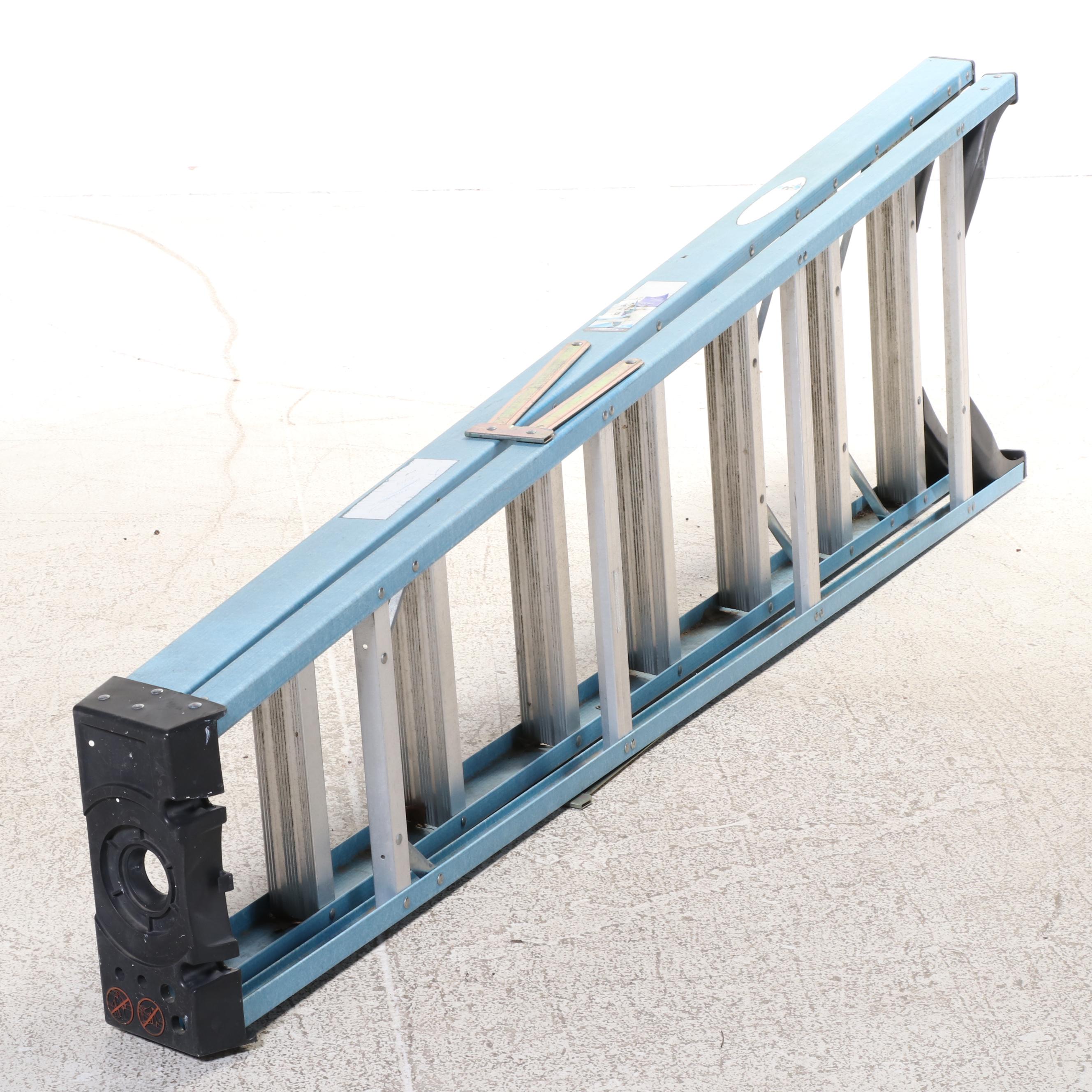 Werner FS108 8' Fiberglass Step Ladder