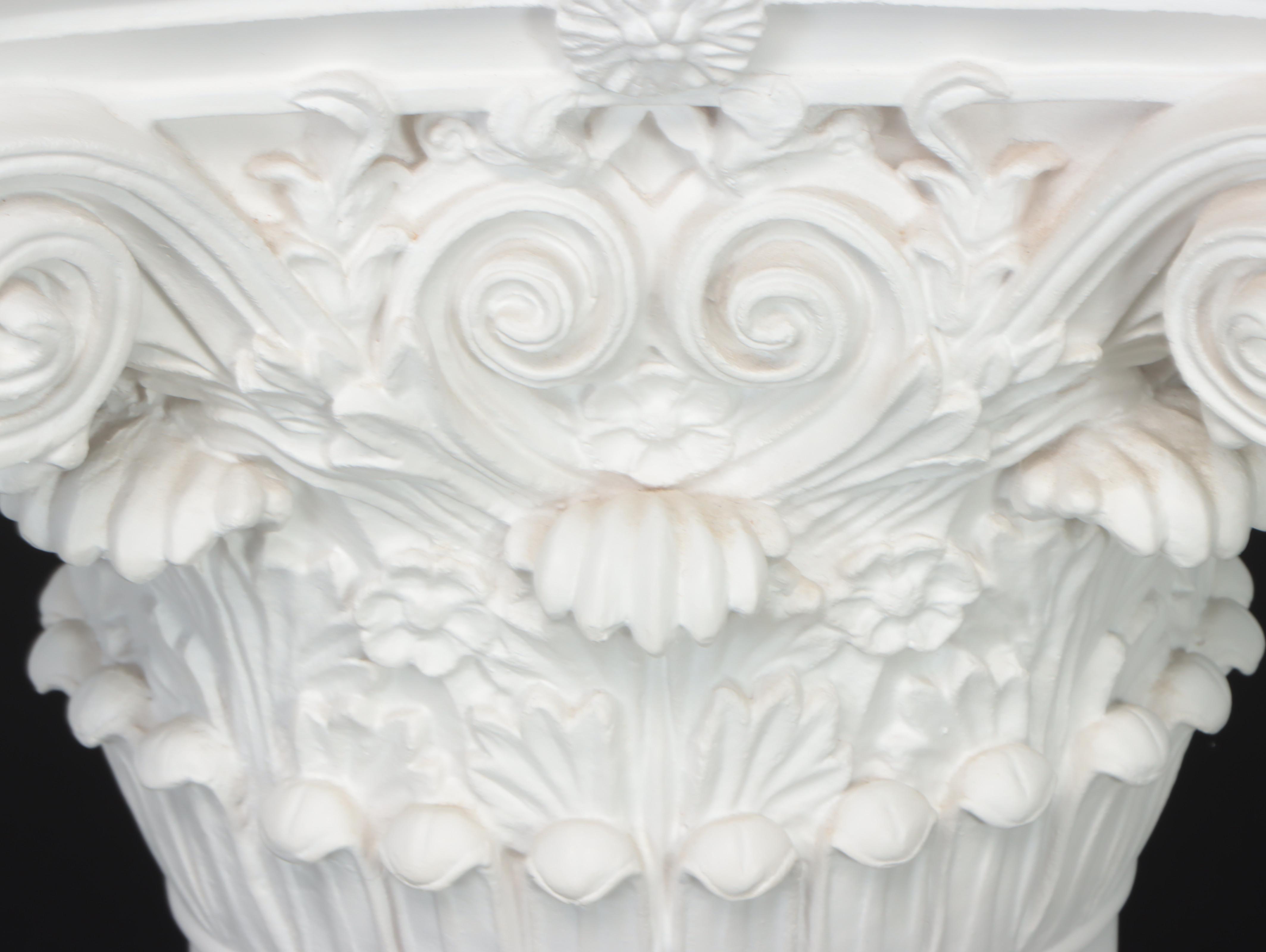 Neoclassical Style Resin Pillar