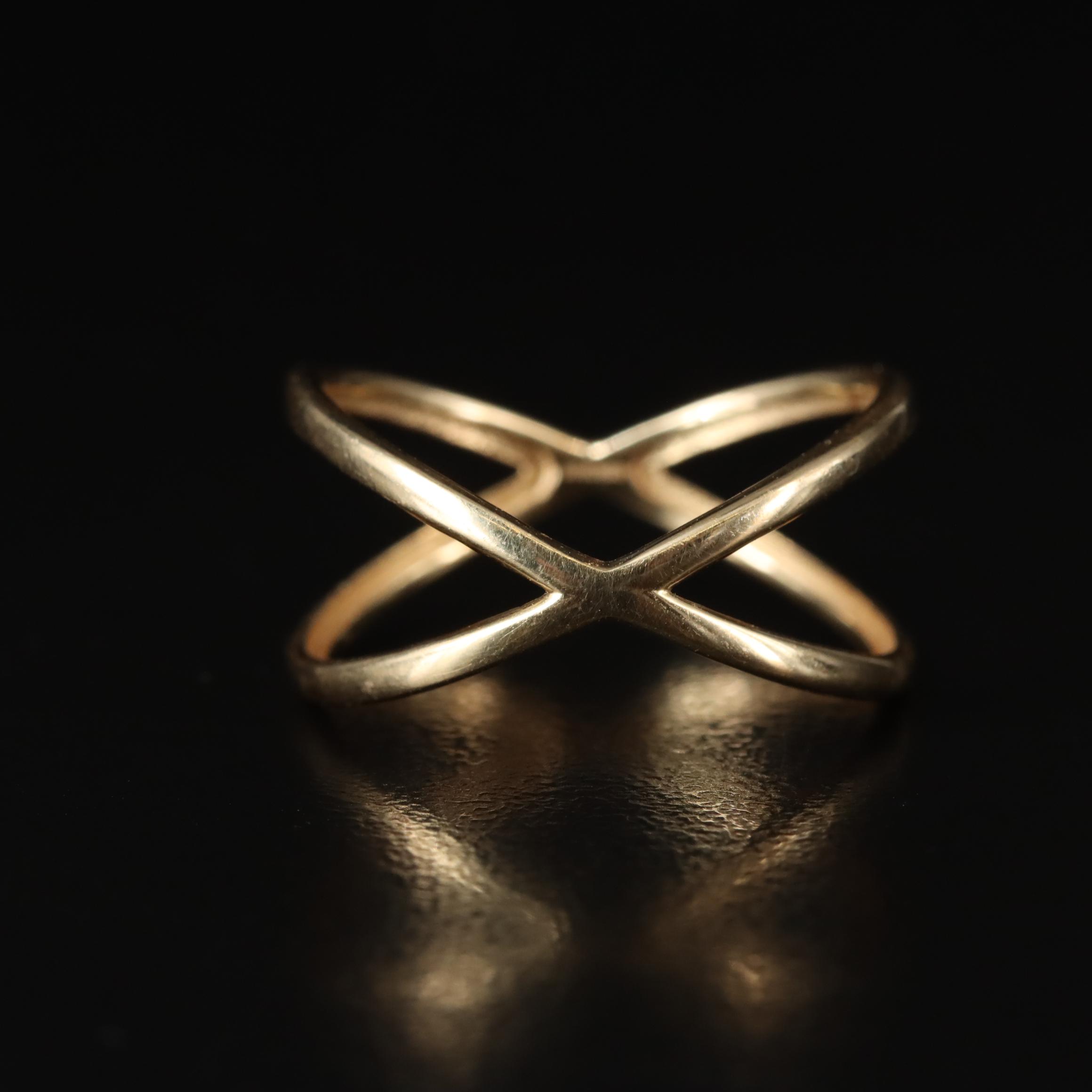14K Criss Cross Band
