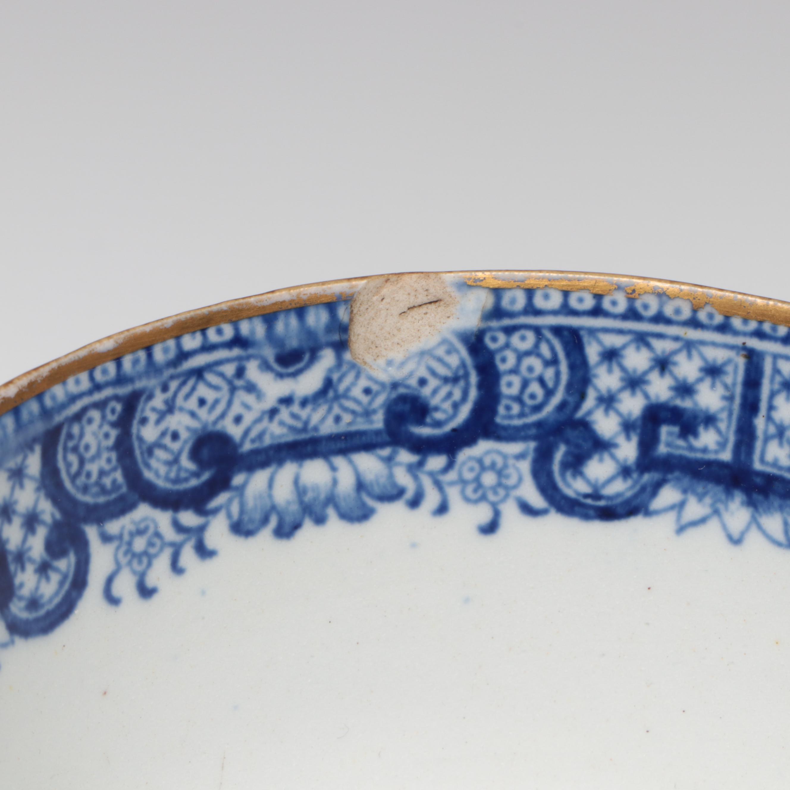 Caughley and Other English Porcelain Blue Willow Bowls, Late 18th- Early 19th C.