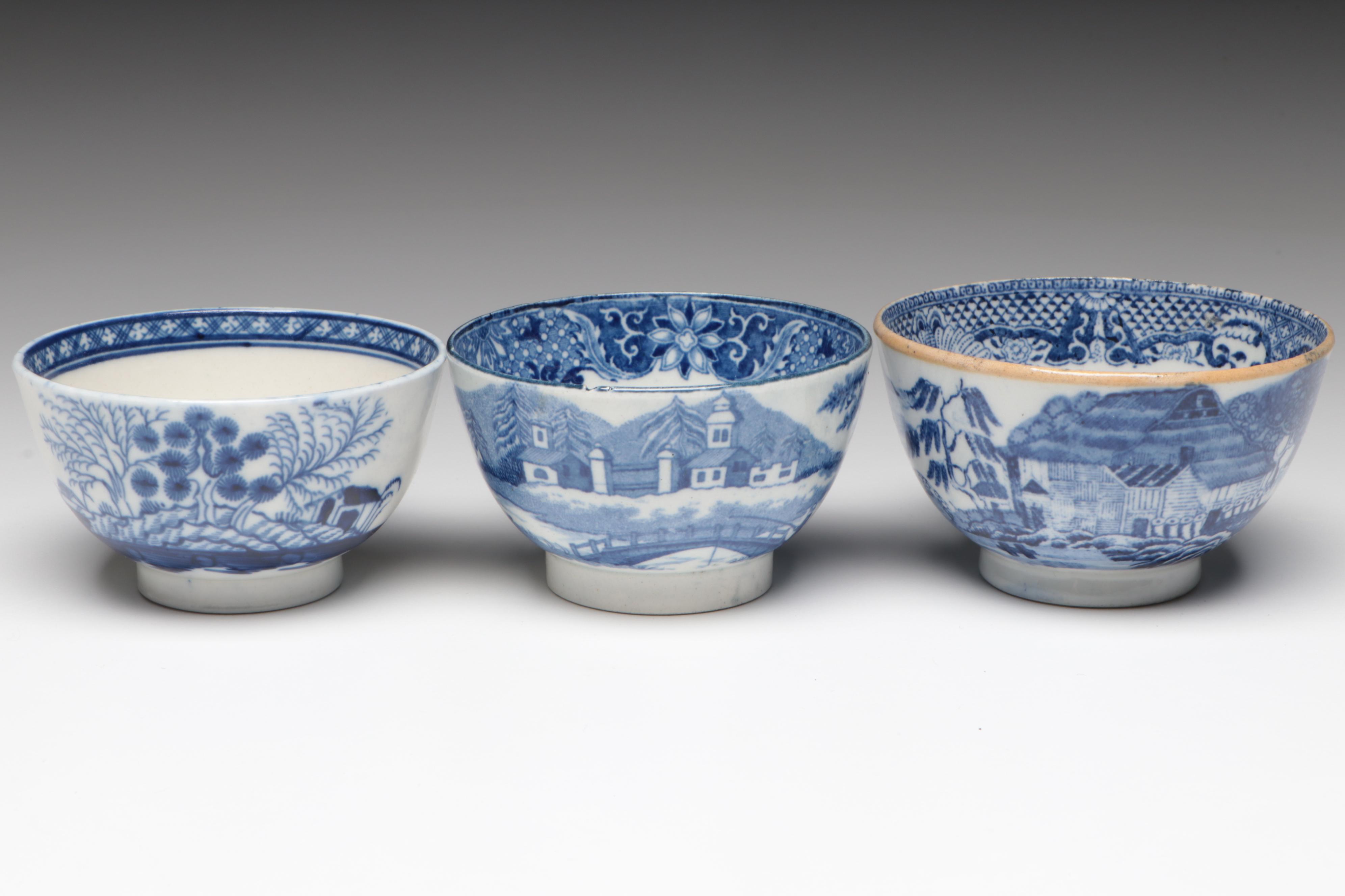 Caughley and Other English Porcelain Blue Willow Bowls, Late 18th- Early 19th C.