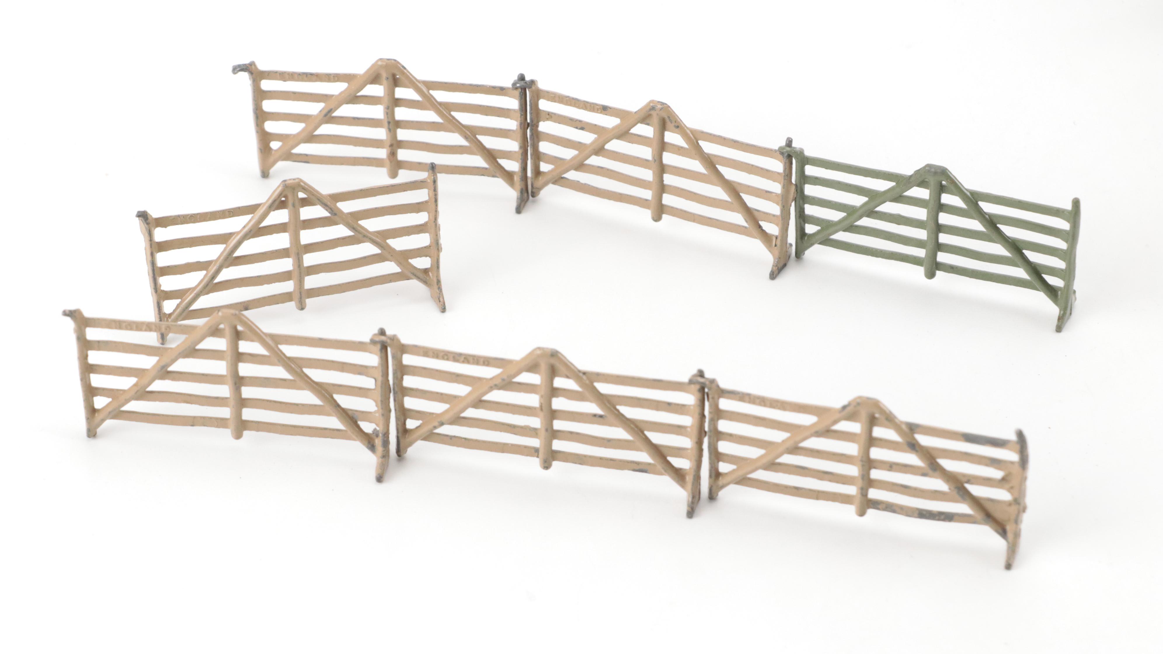 Johillco, Britain's Ltd and Other Lead Horses, Chariots, Wagons and Riders