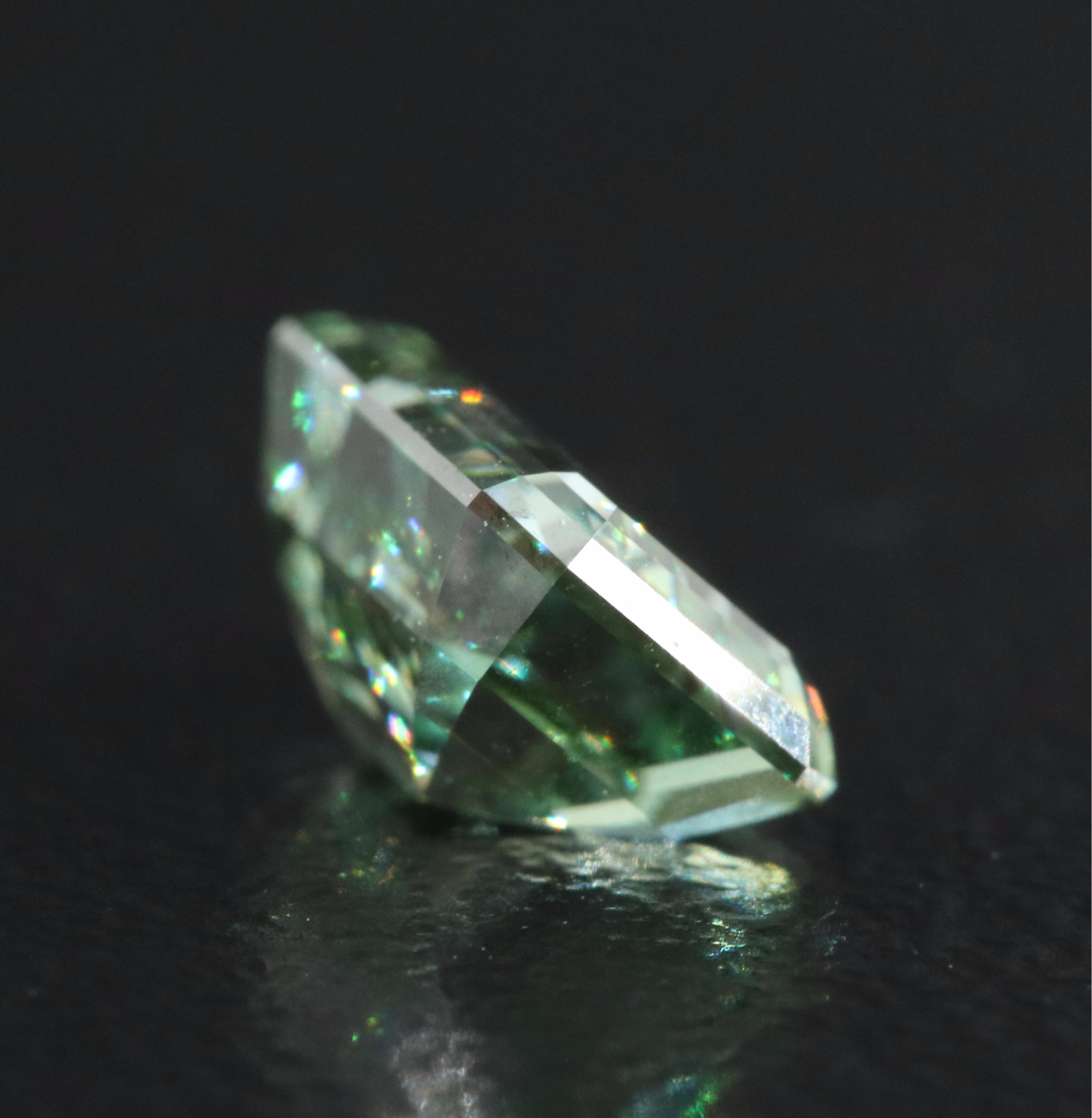 Loose 1.30 CT Lab Grown Fancy Green Diamond