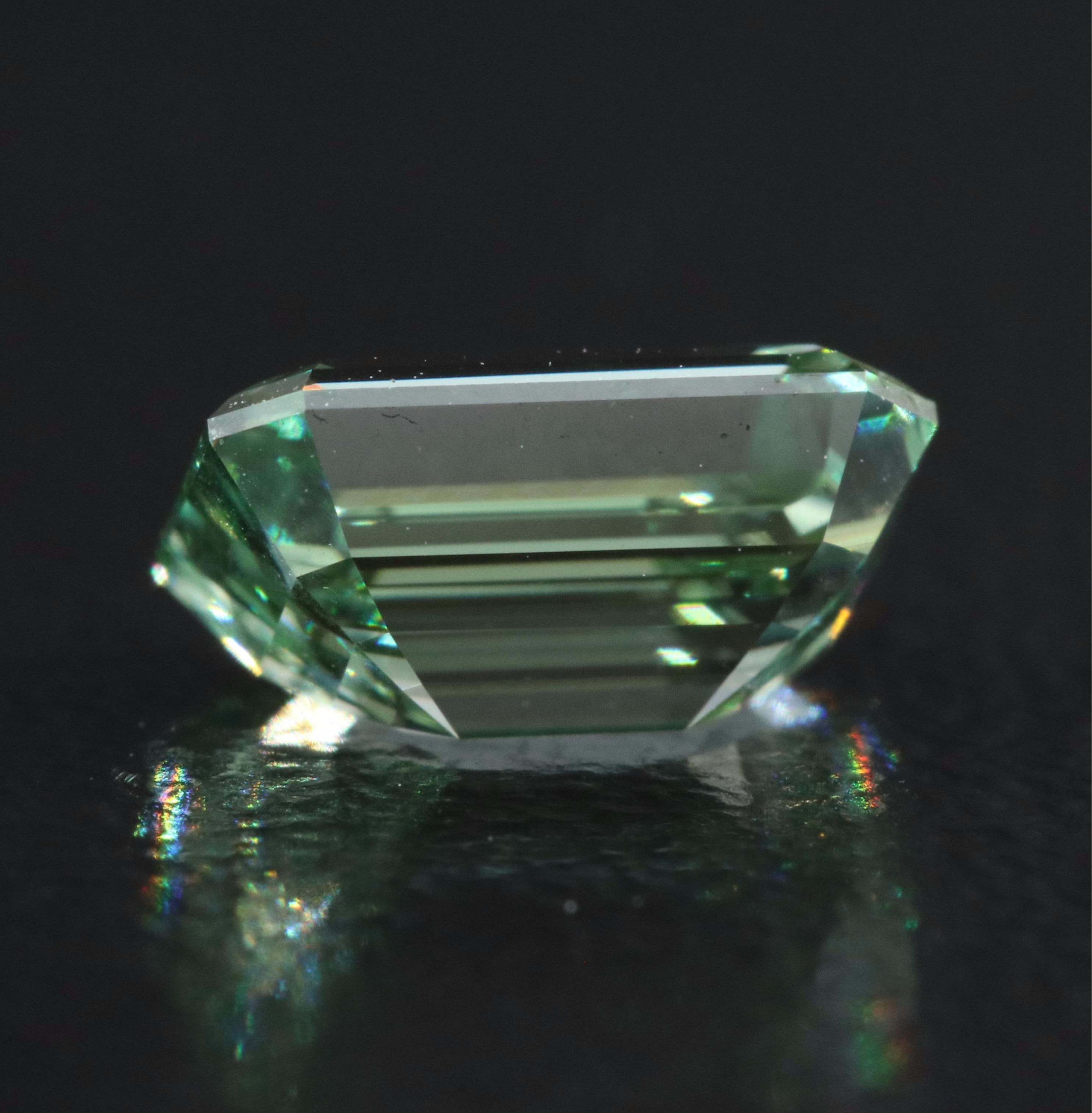 Loose 1.30 CT Lab Grown Fancy Green Diamond
