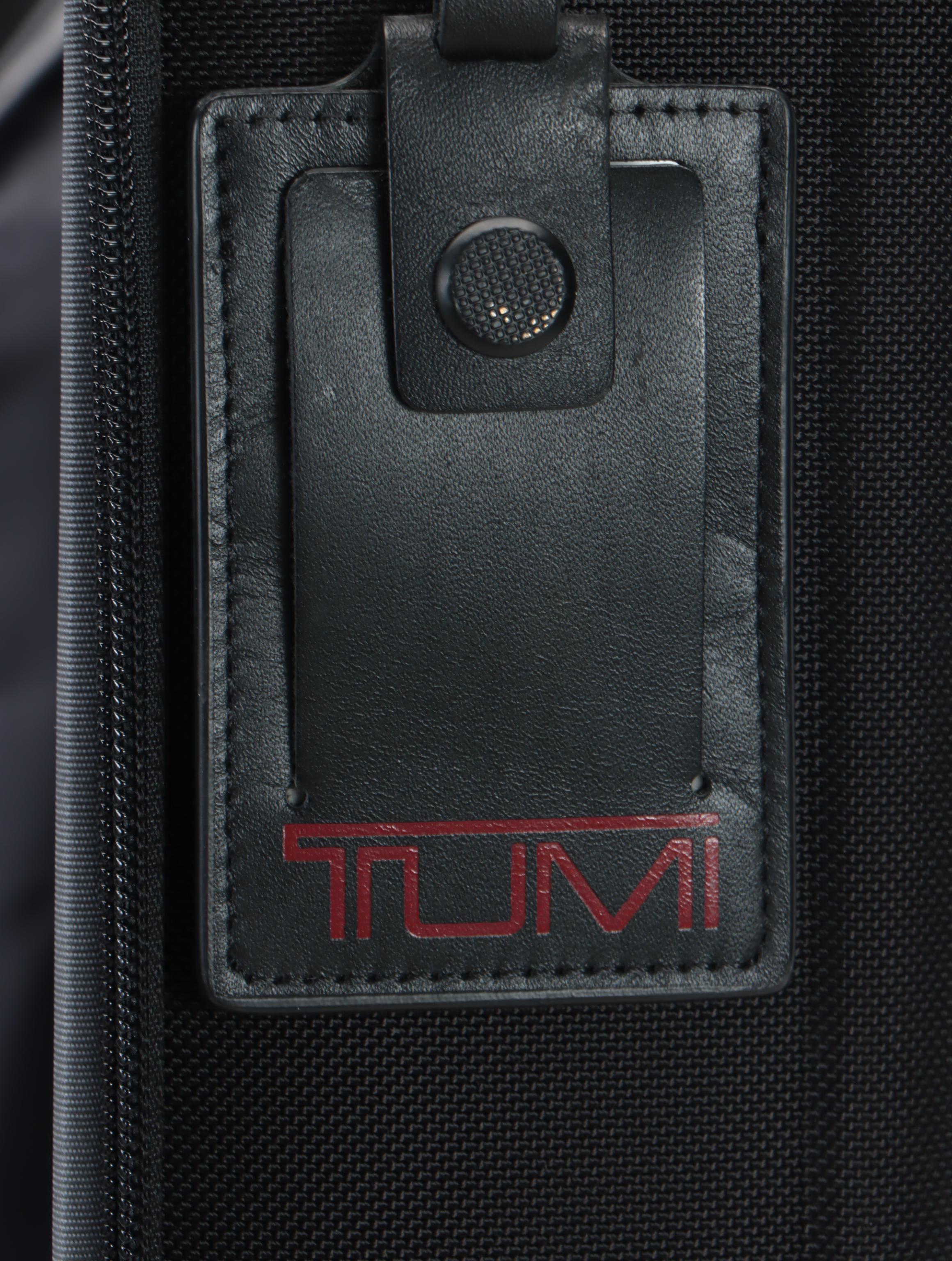 Tumi Black Alpha 3 Medium Trip Expandable 4-Wheel Packing Case