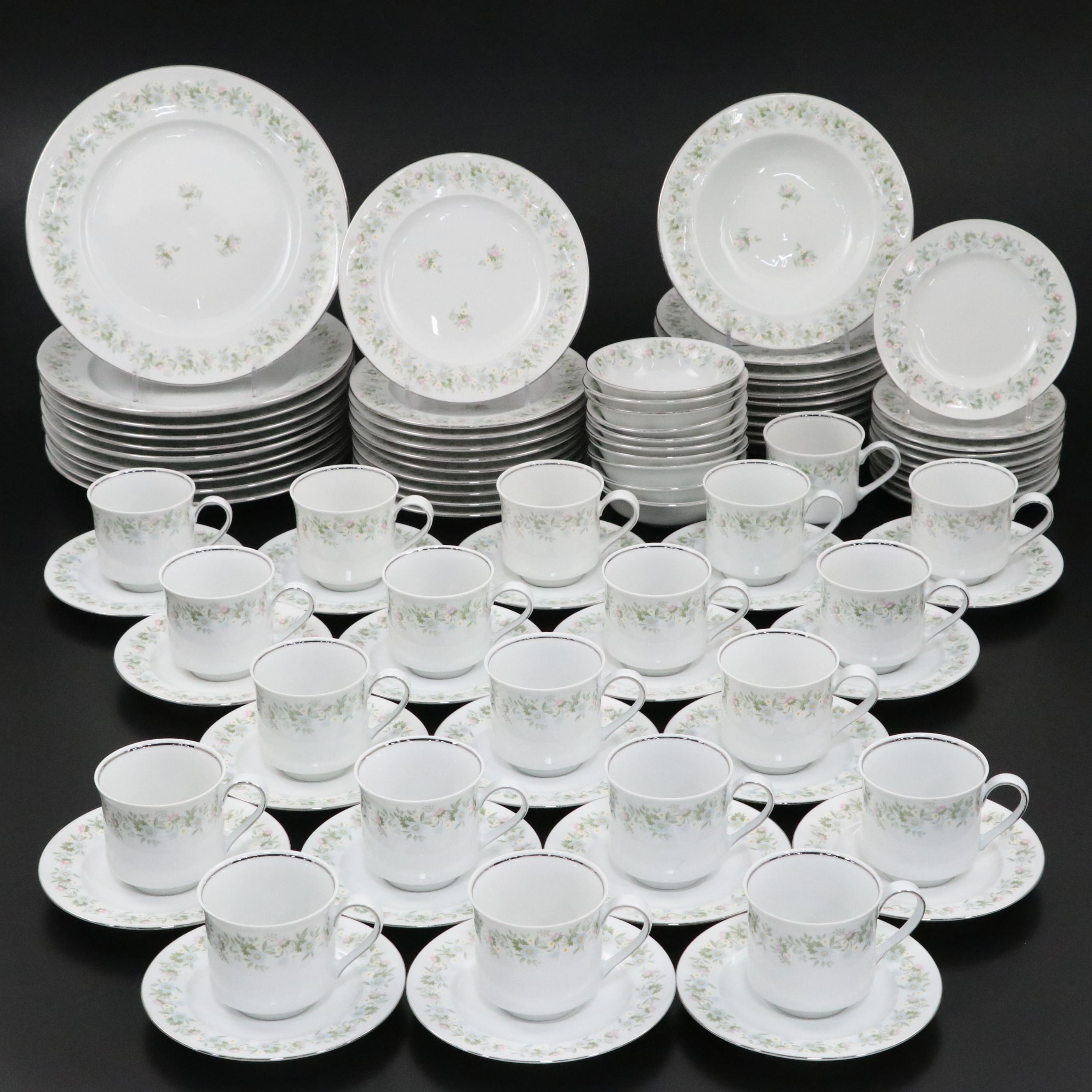 Johannes Haviland "Forever Spring" Porcelain Dinnerware, Late 20th C.