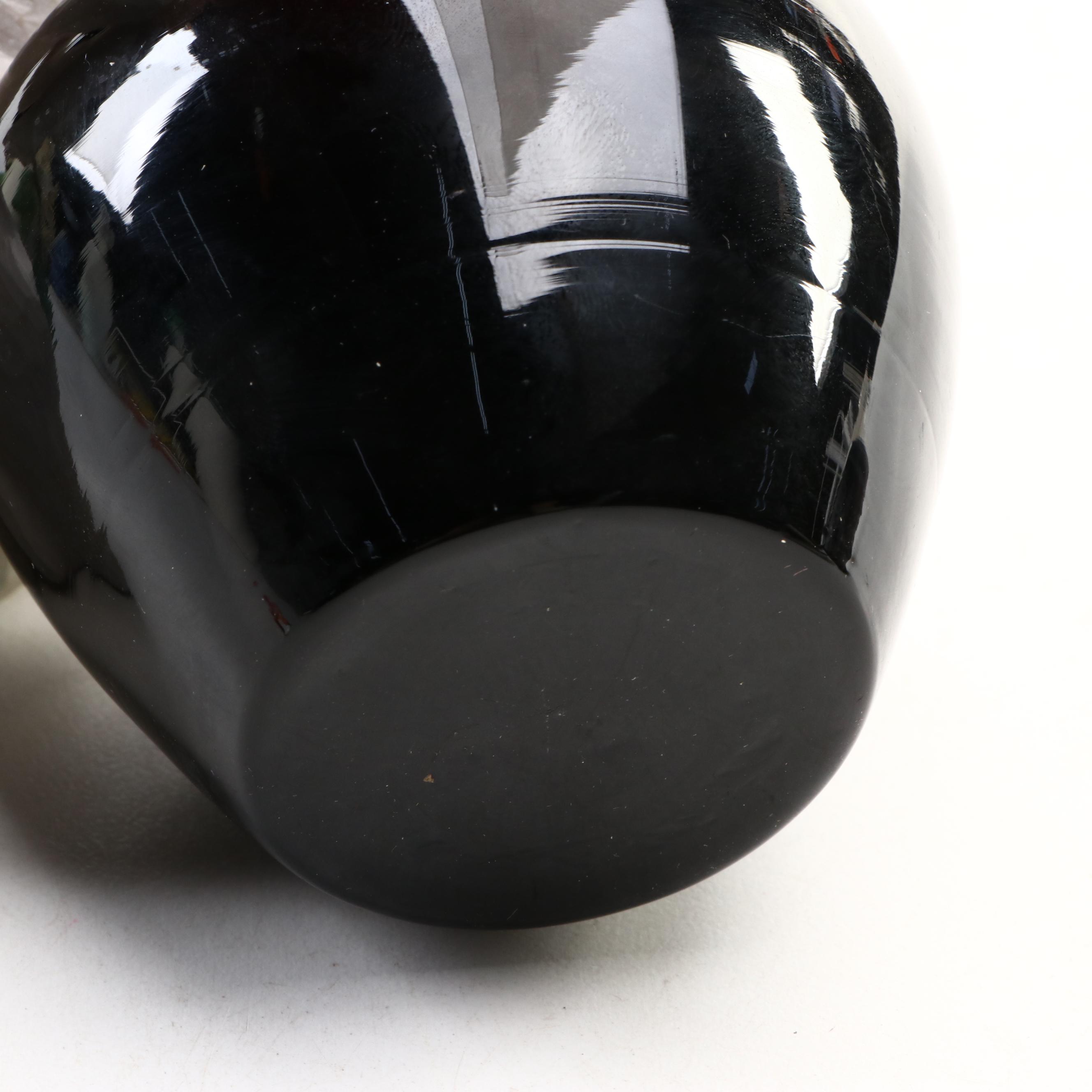 Villeroy & Boch Limited Edition Porcelain Plate with Glass Vases and More