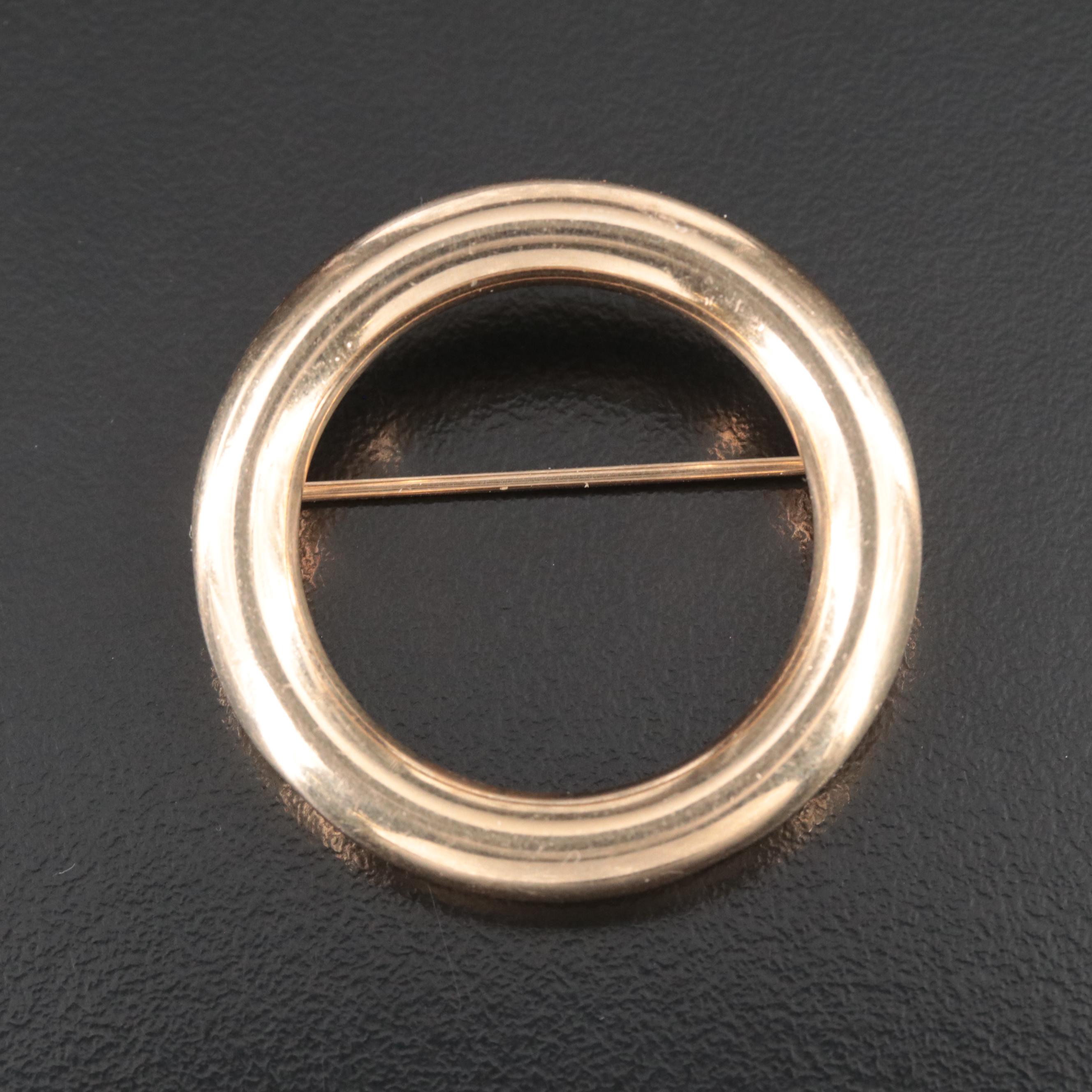Vintage Sloan & Co. 14K Circle Brooch