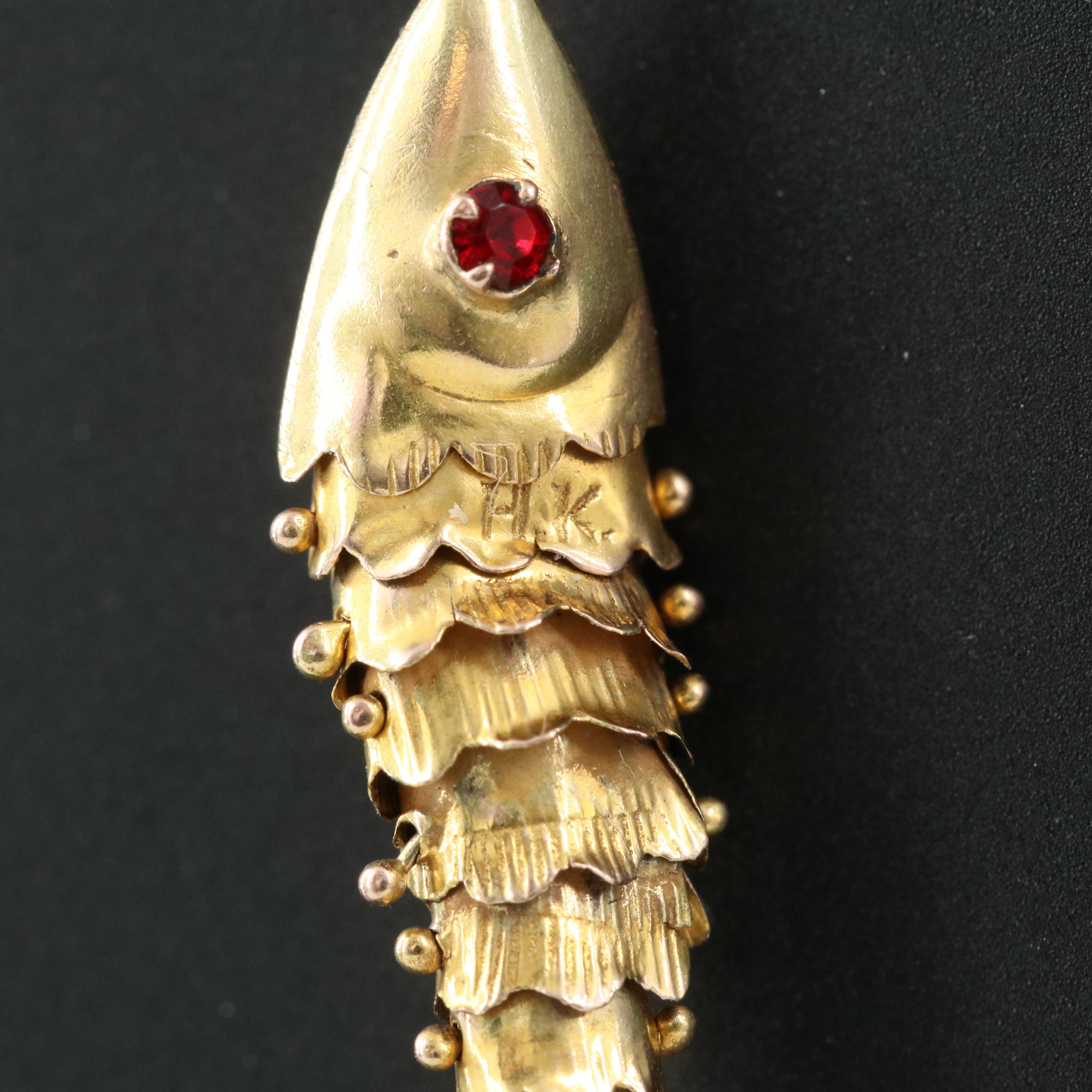 10K Glass Articulated Fish Pendant