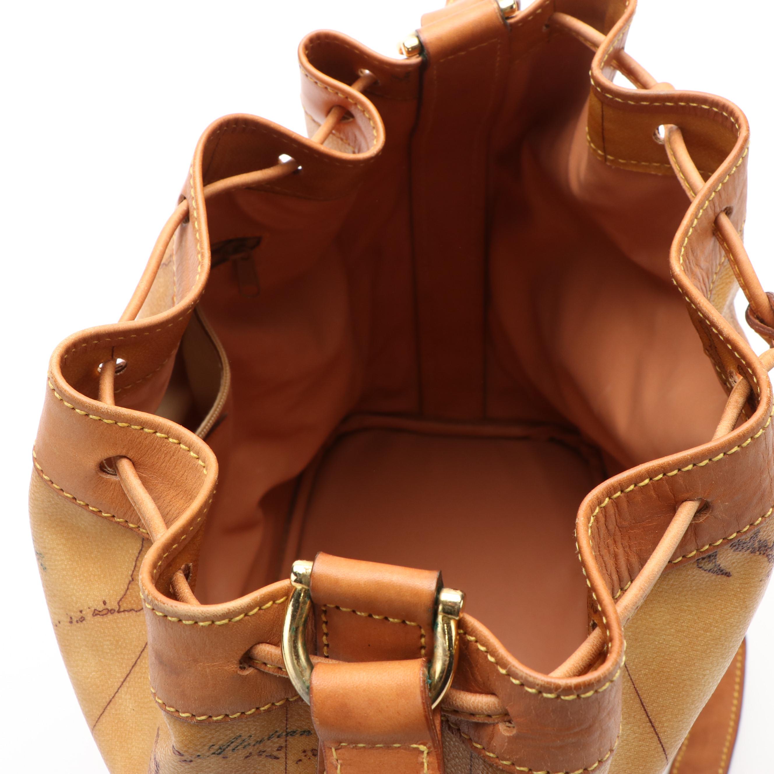 Alviero Martini 1A Classe Bucket Bag in Printed Coated Canvas