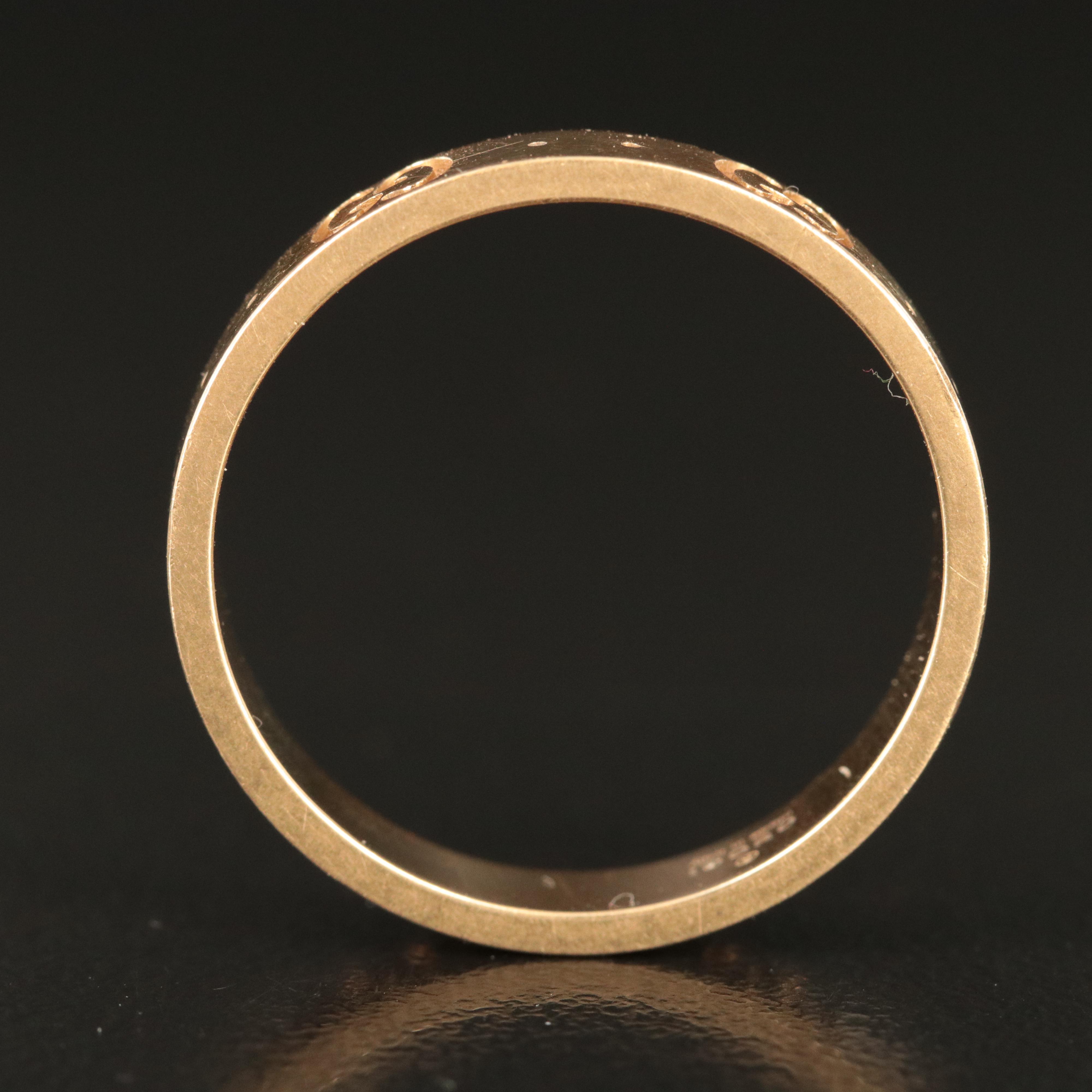 Gucci 18K "Icon" GG Logo Ring