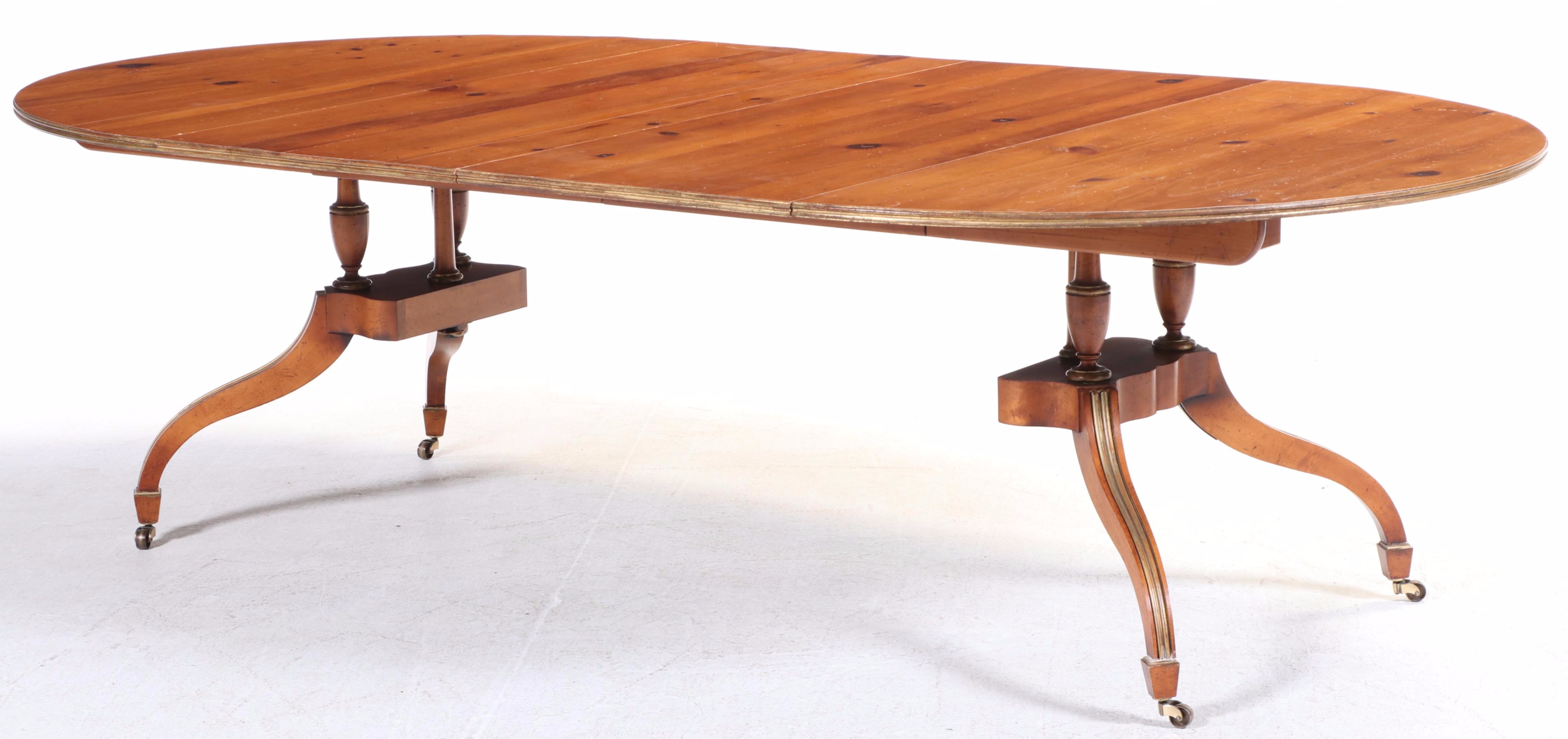 Baker "Historic Charleston" Pine, Maple, and Parcel-Gilt Extending Dining Table