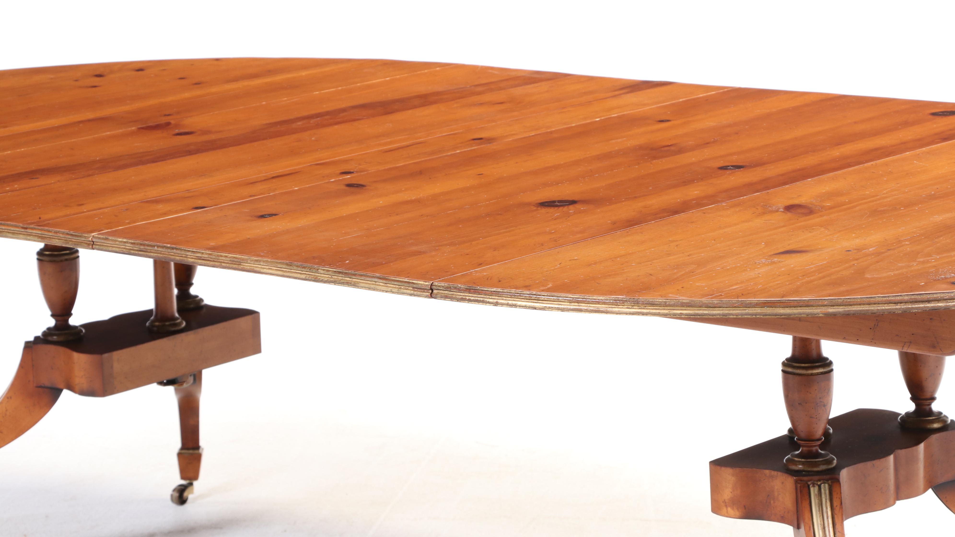 Baker "Historic Charleston" Pine, Maple, and Parcel-Gilt Extending Dining Table