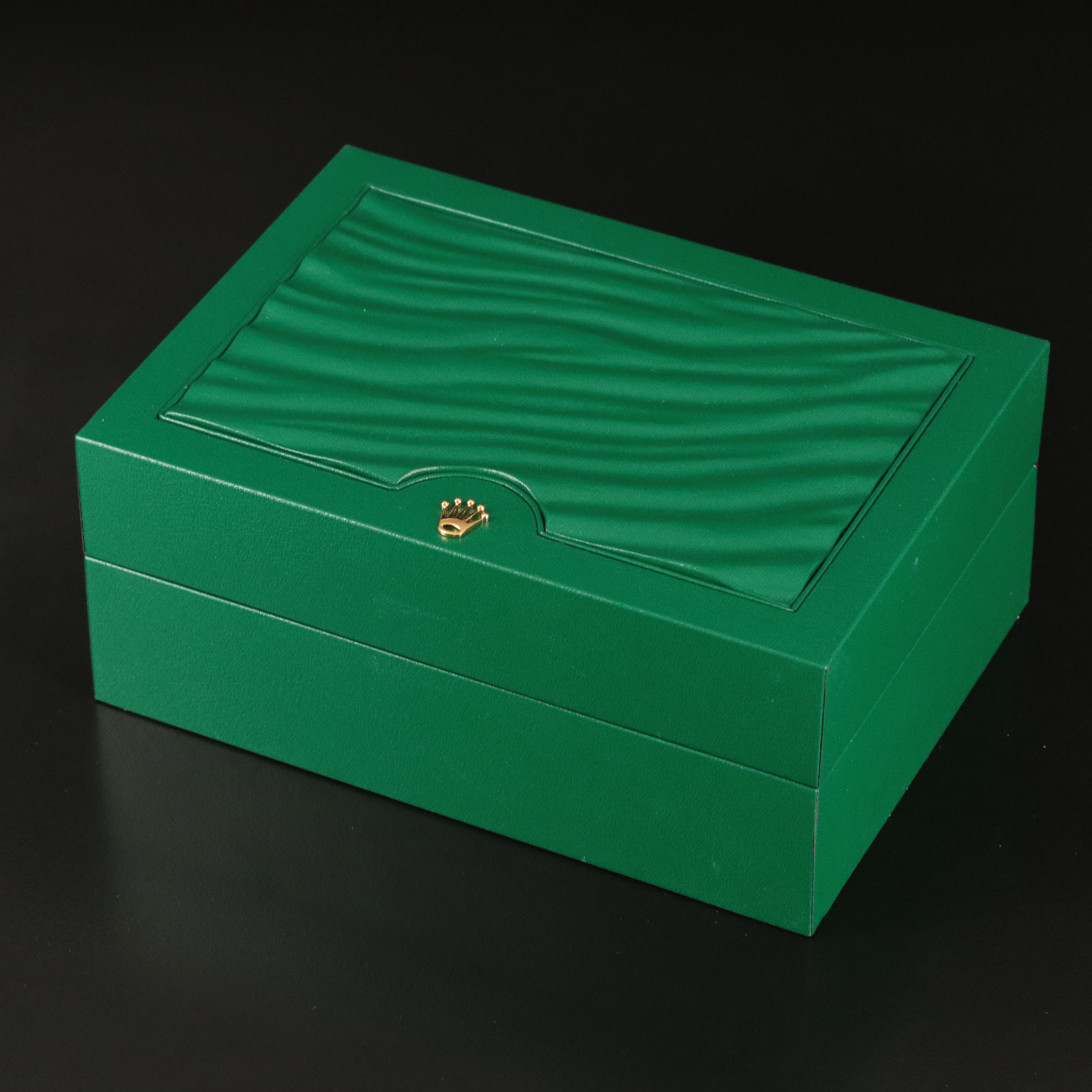 2006 Rolex Custom 1.00 CTW Diamond Bezel Datejust Automatic Watch