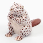 Herend Chocolate Fishnet with Gold "Small Beaver" Porcelain Figurine
