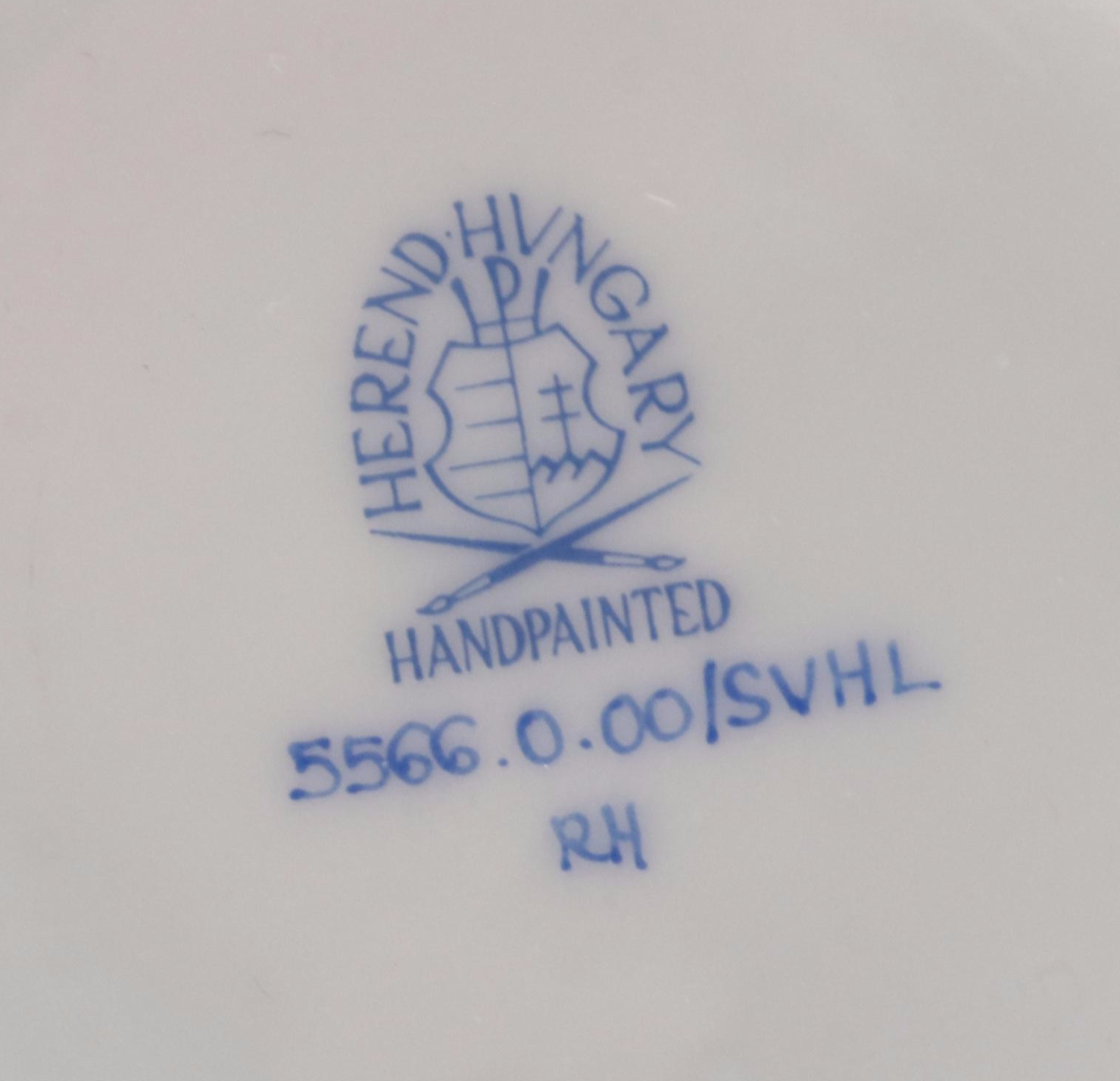 Herend Lavender Fishnet with Gold Wedding Cake Porcelain Figurine