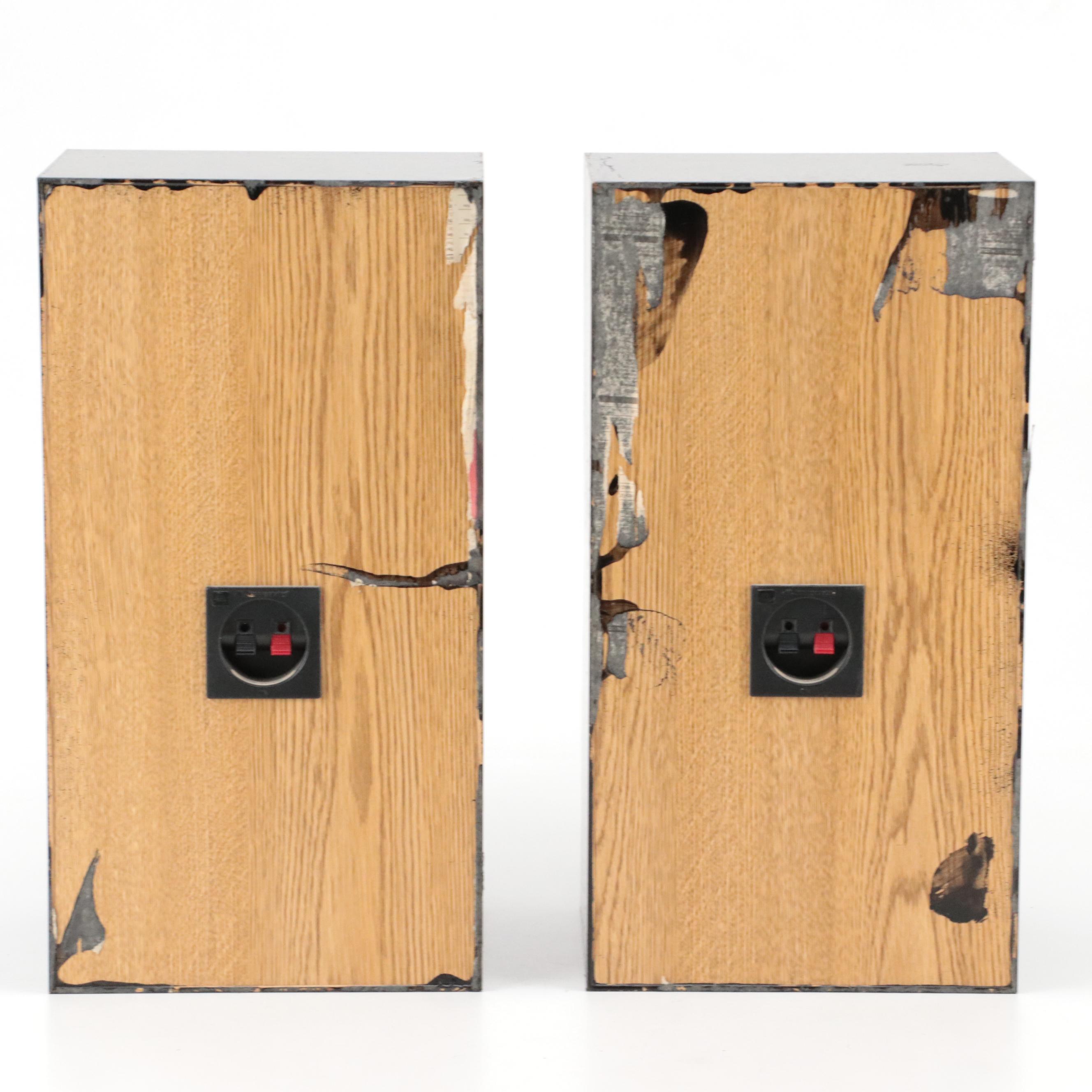 JBL 2600 Bookshelf Speakers