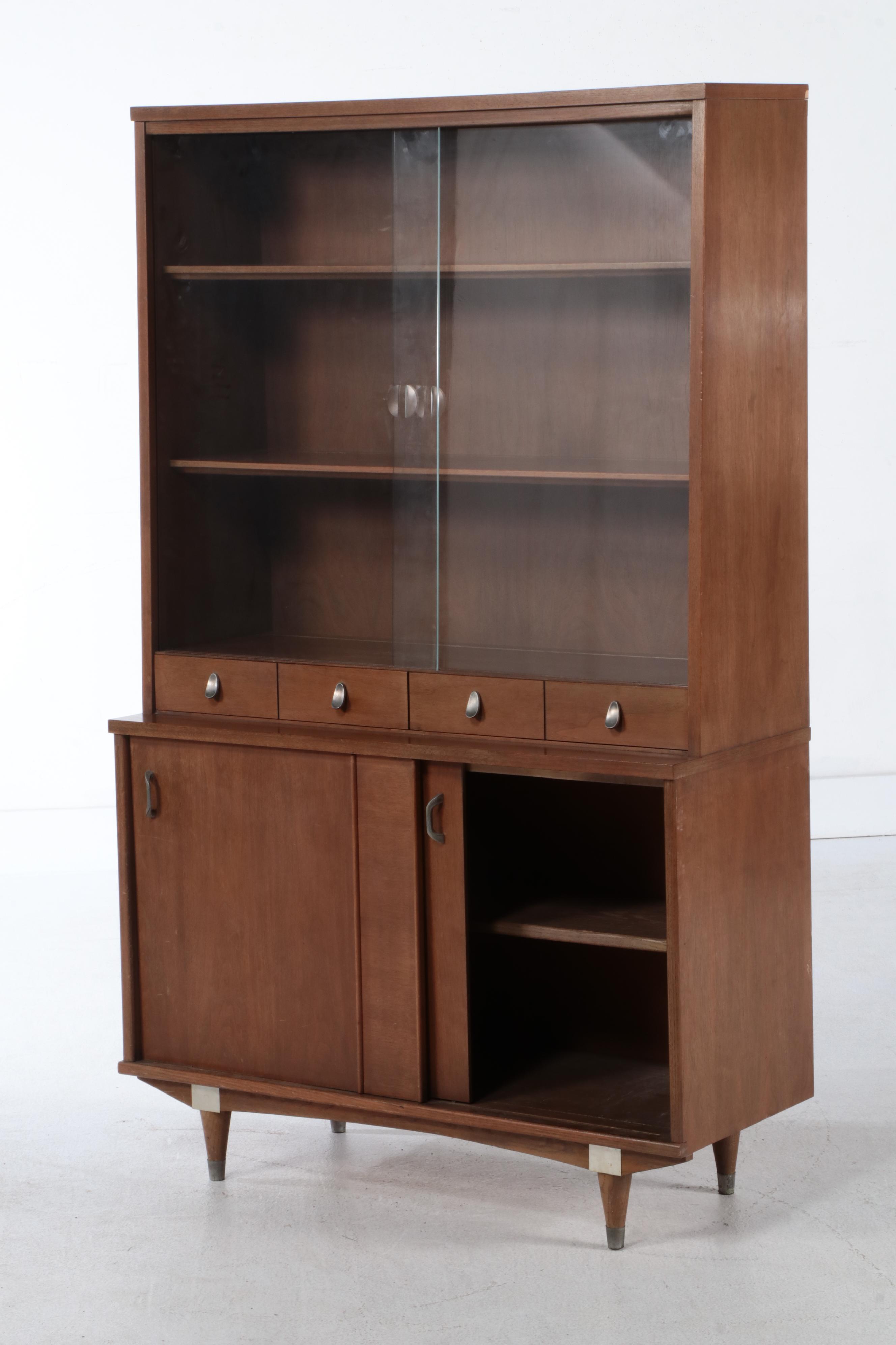 Keller Mid Century Modern Dina-Sett Walnut China Cabinet, Mid to Late 20th C