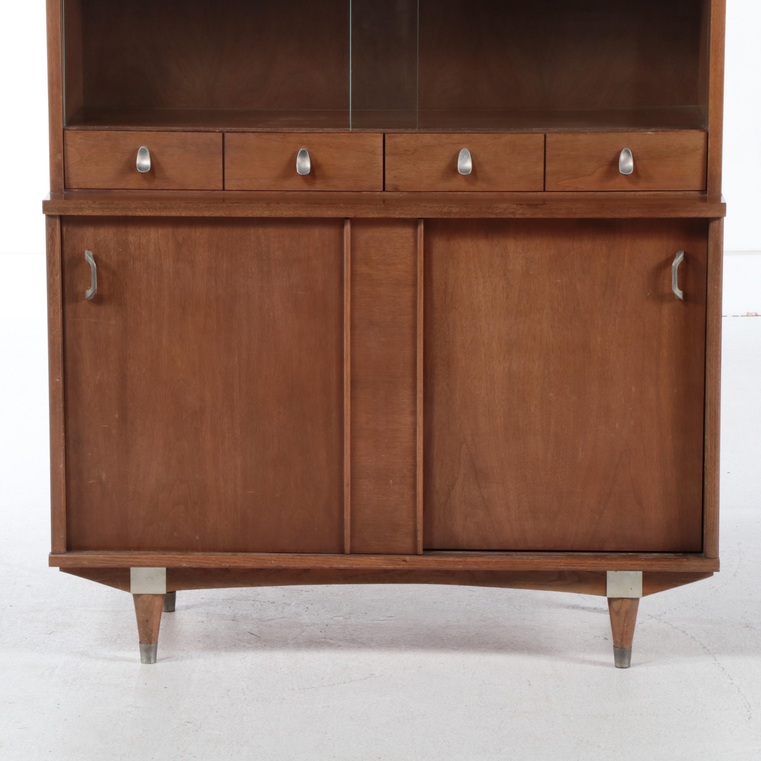 Keller Mid Century Modern Dina-Sett Walnut China Cabinet, Mid to Late 20th C