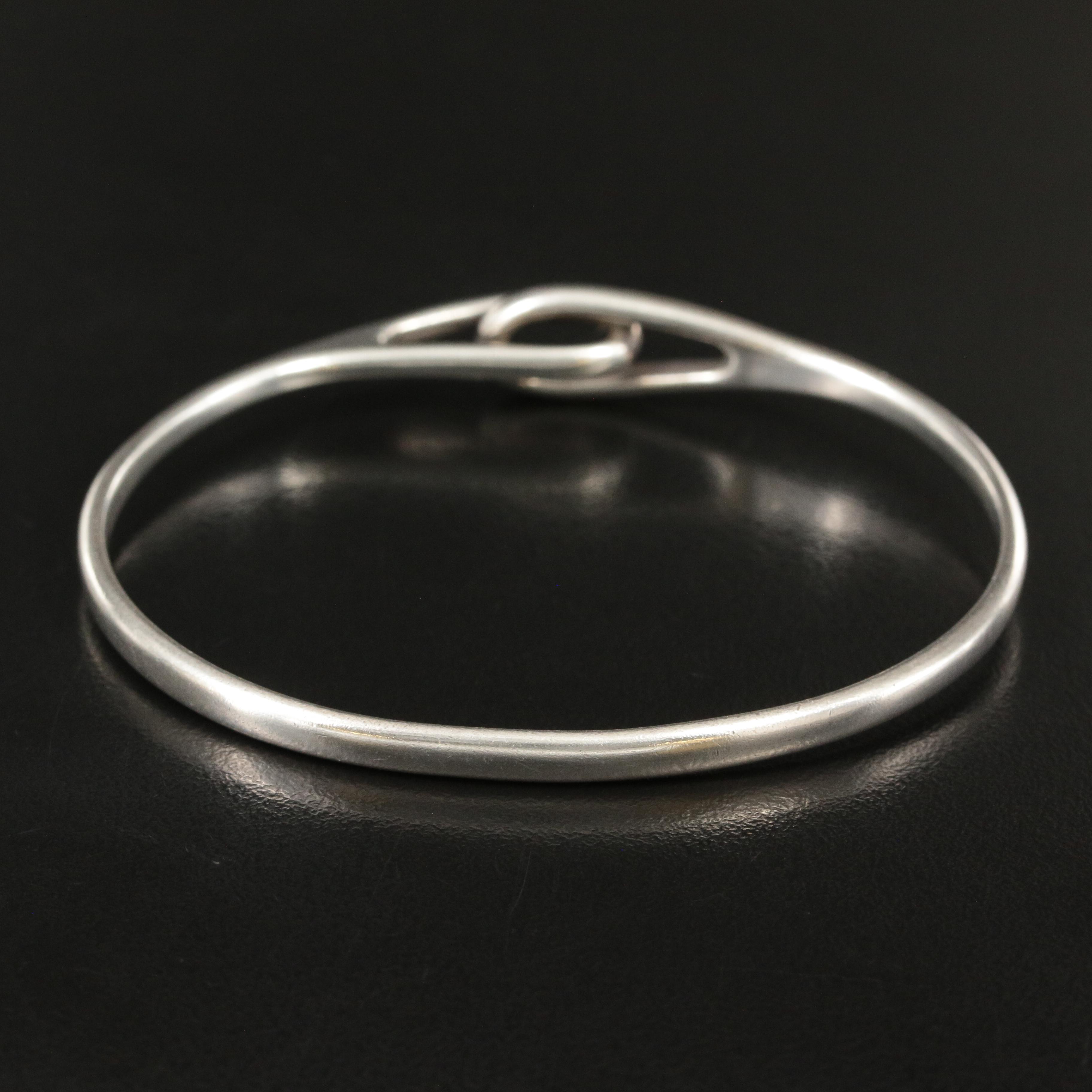 Tiffany & Co. Interlocking Double Loops Sterling Bangle Bracelet