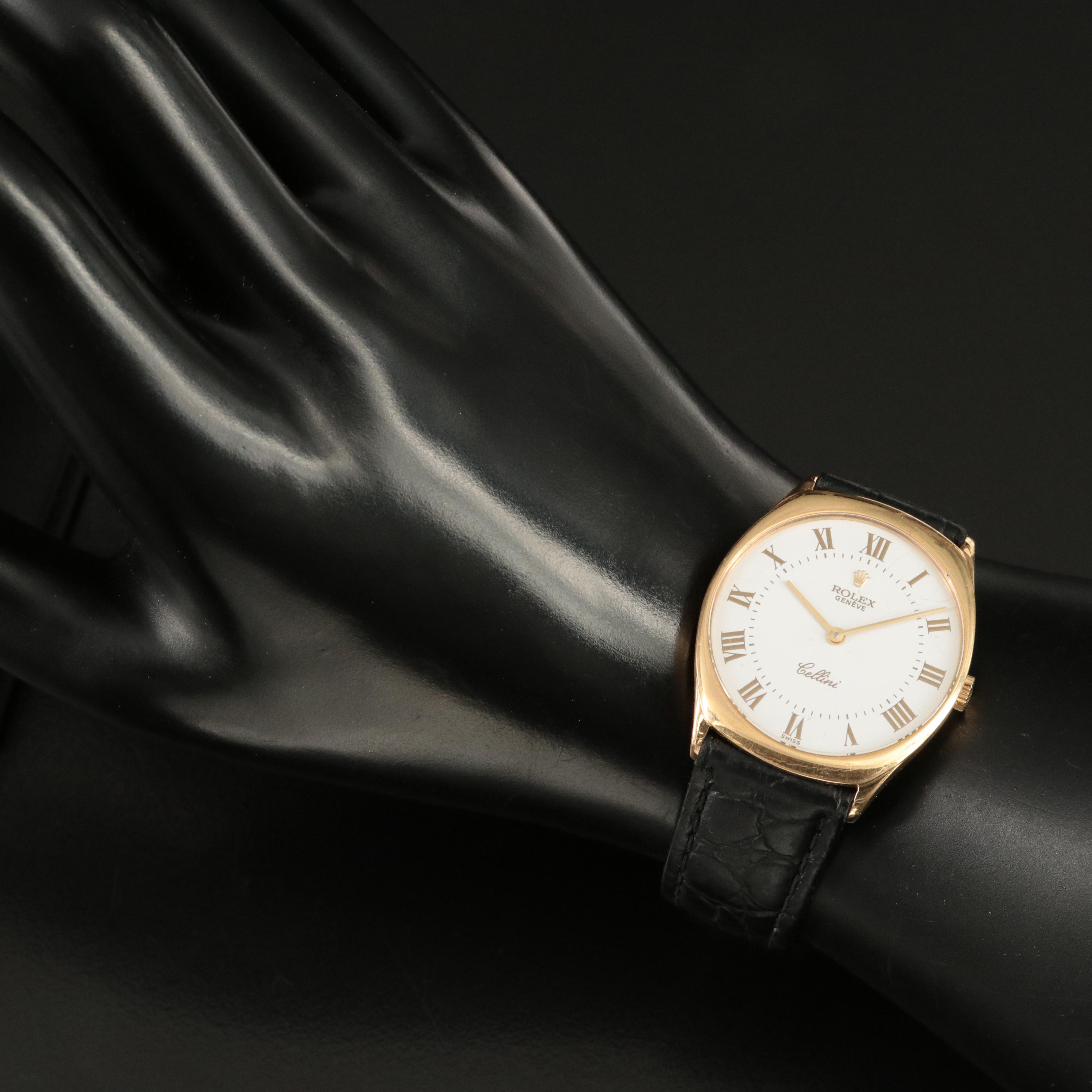 Vintage Rolex Cellini 18K Gold Manual Wind Watch