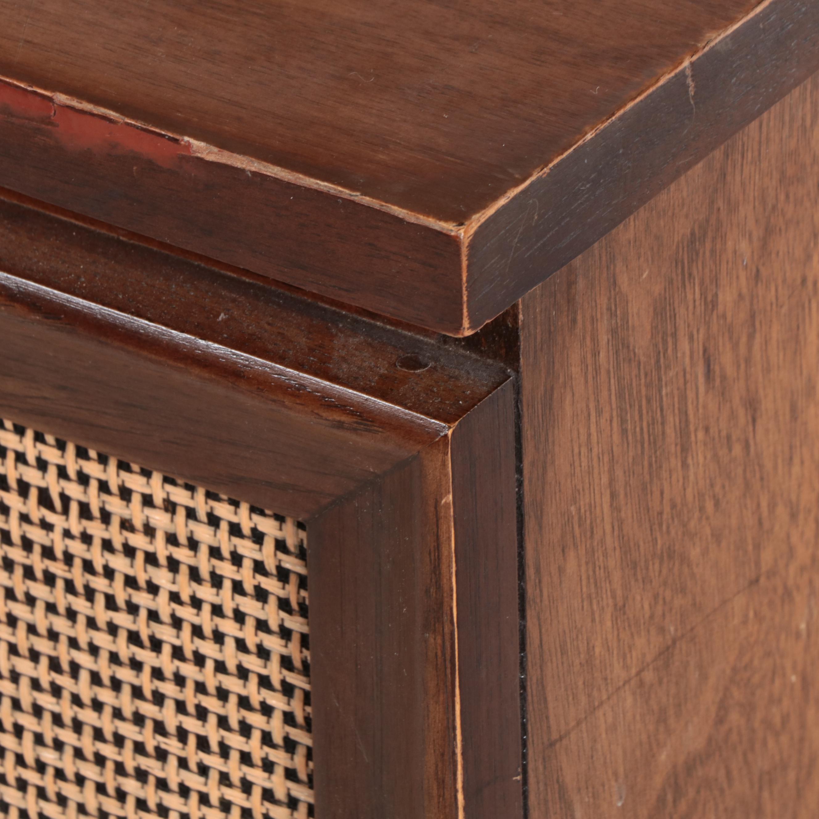 Philco P-1744-124 Record Player and Radio Console, Mid 20th Century