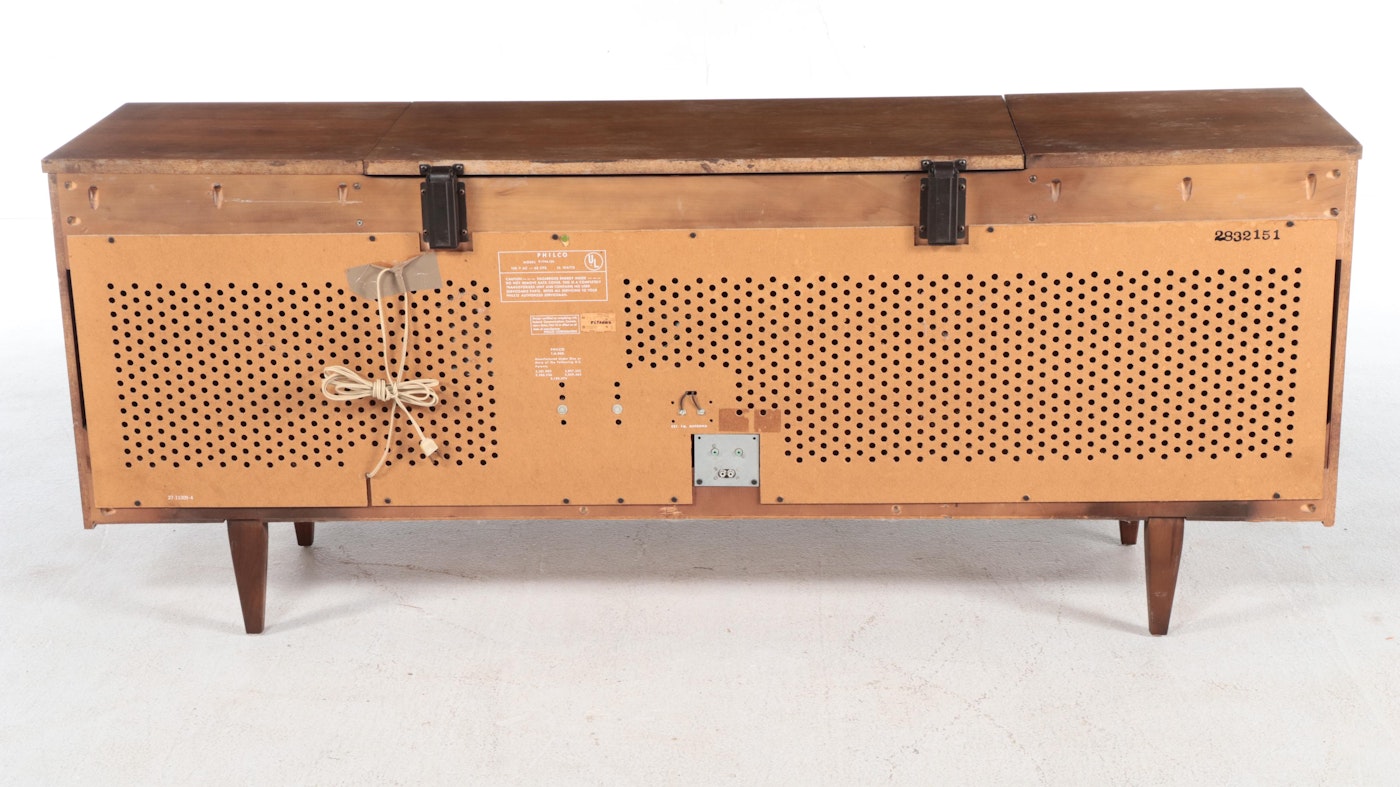 Philco P-1744-124 Record Player and Radio Console, Mid 20th Century | EBTH